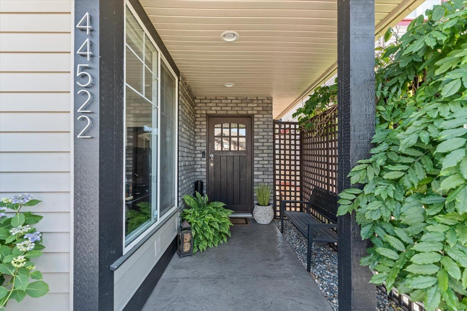 44522 Mclaren Drive, Chilliwack, V2R 0A3 — photo 3