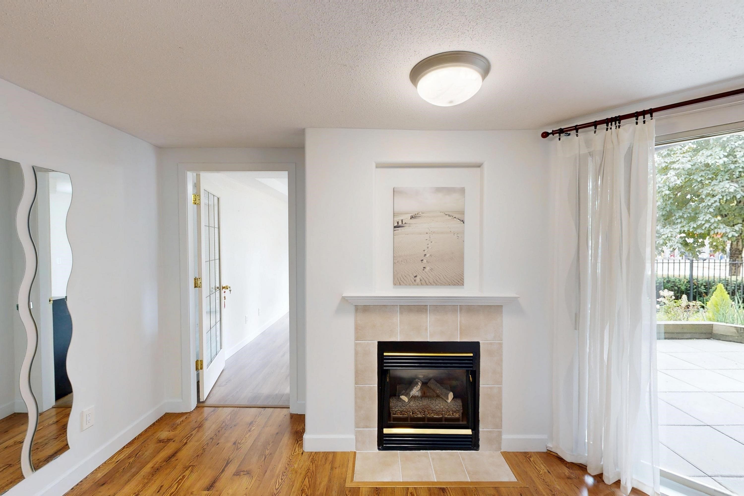 104 - 211 Twelfth Street, New Westminster, V3M 4H4 — photo 3