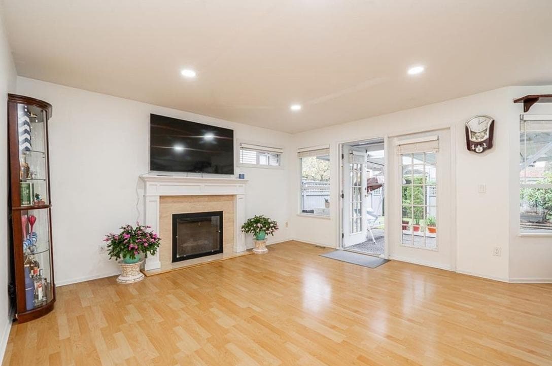 104 - 10538 153 Street, Surrey, V3R 0G6 — photo 4