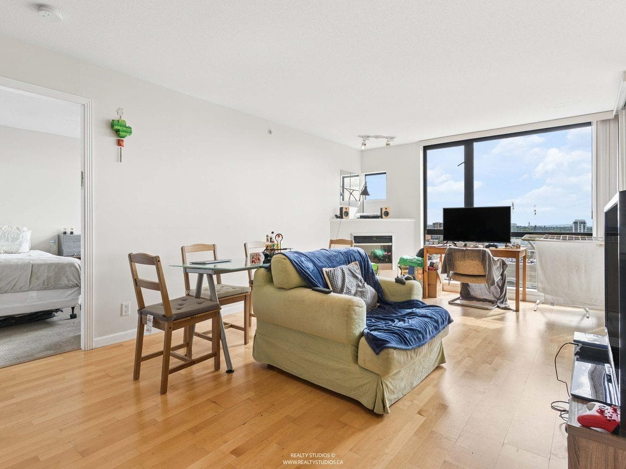 1703 - 7831 Westminster Highway, Richmond, V6X 1A4 — photo 2
