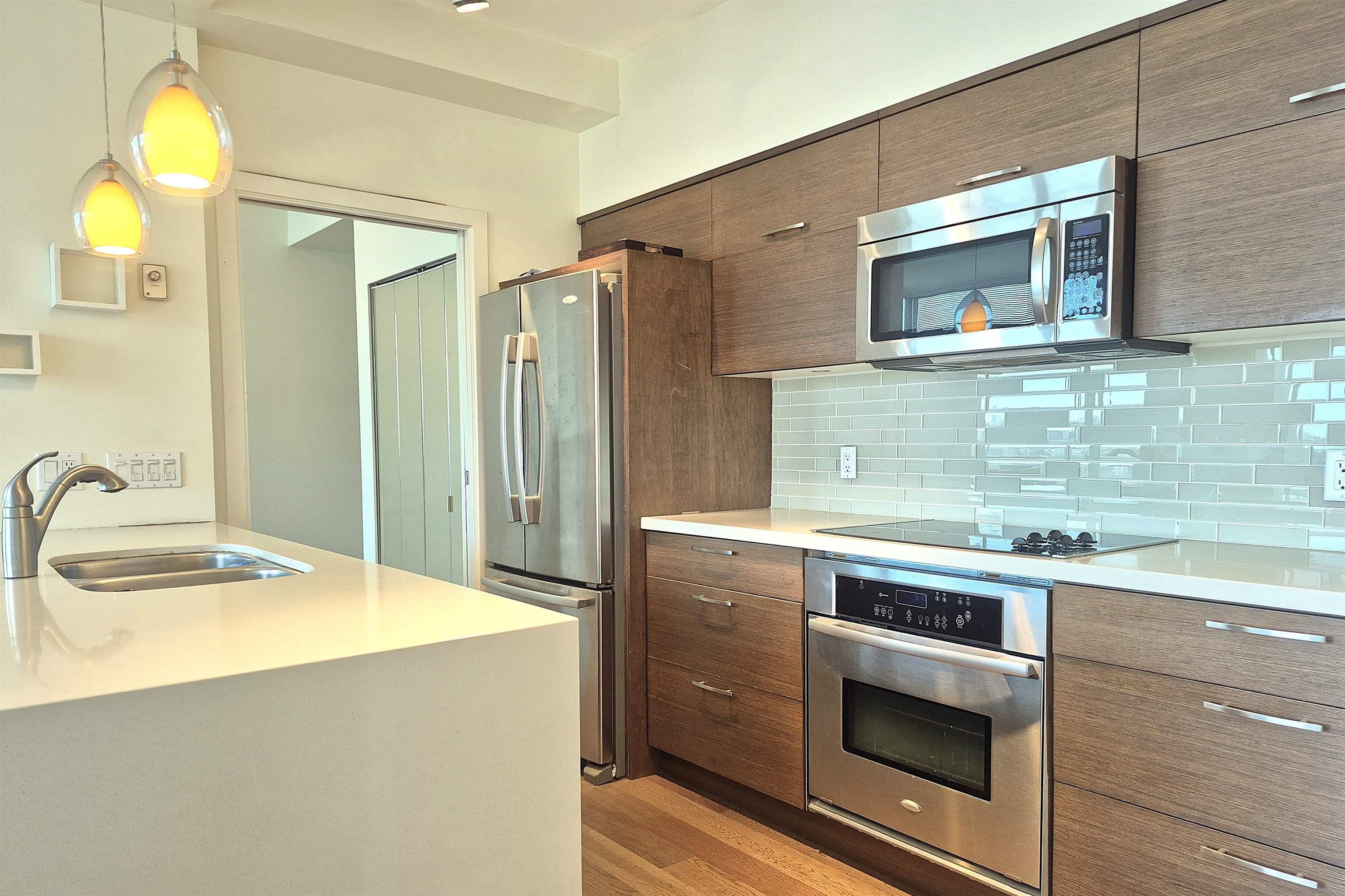 2201 - 1500 Hornby Street, Vancouver, V3S 1C6 — photo 3