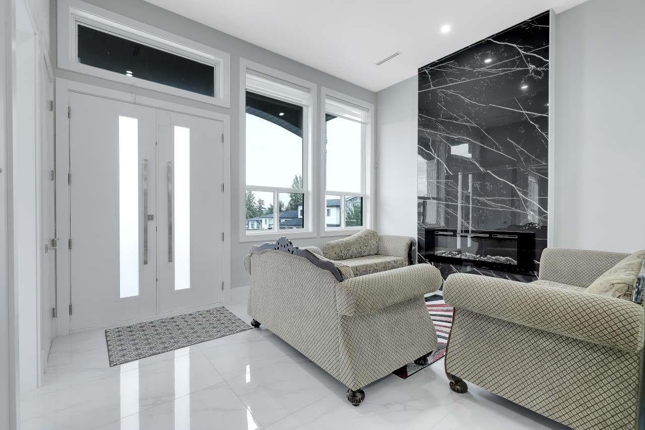 15016 62b Avenue, Surrey, V3S 3H8 — photo 2
