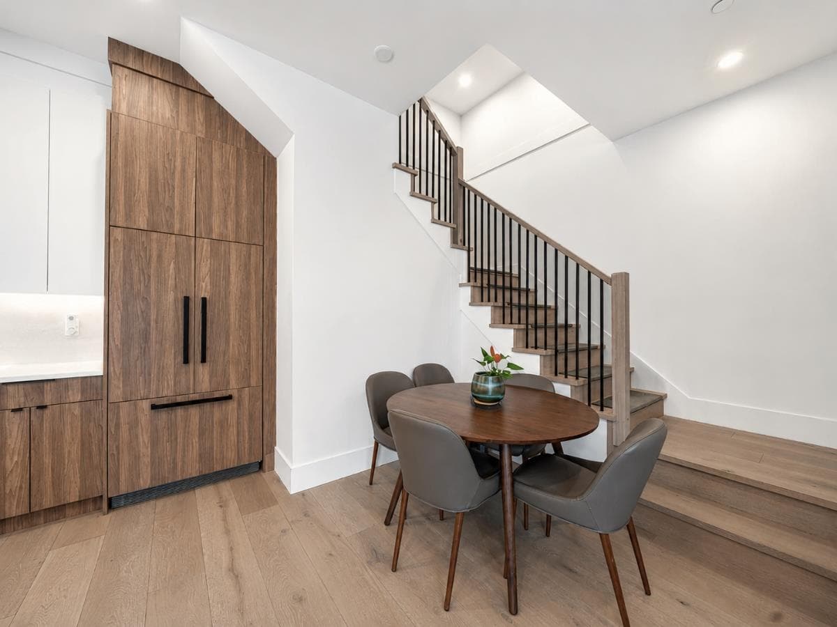 1907 E 40th Avenue, Vancouver, V5P 1J1 — photo 3