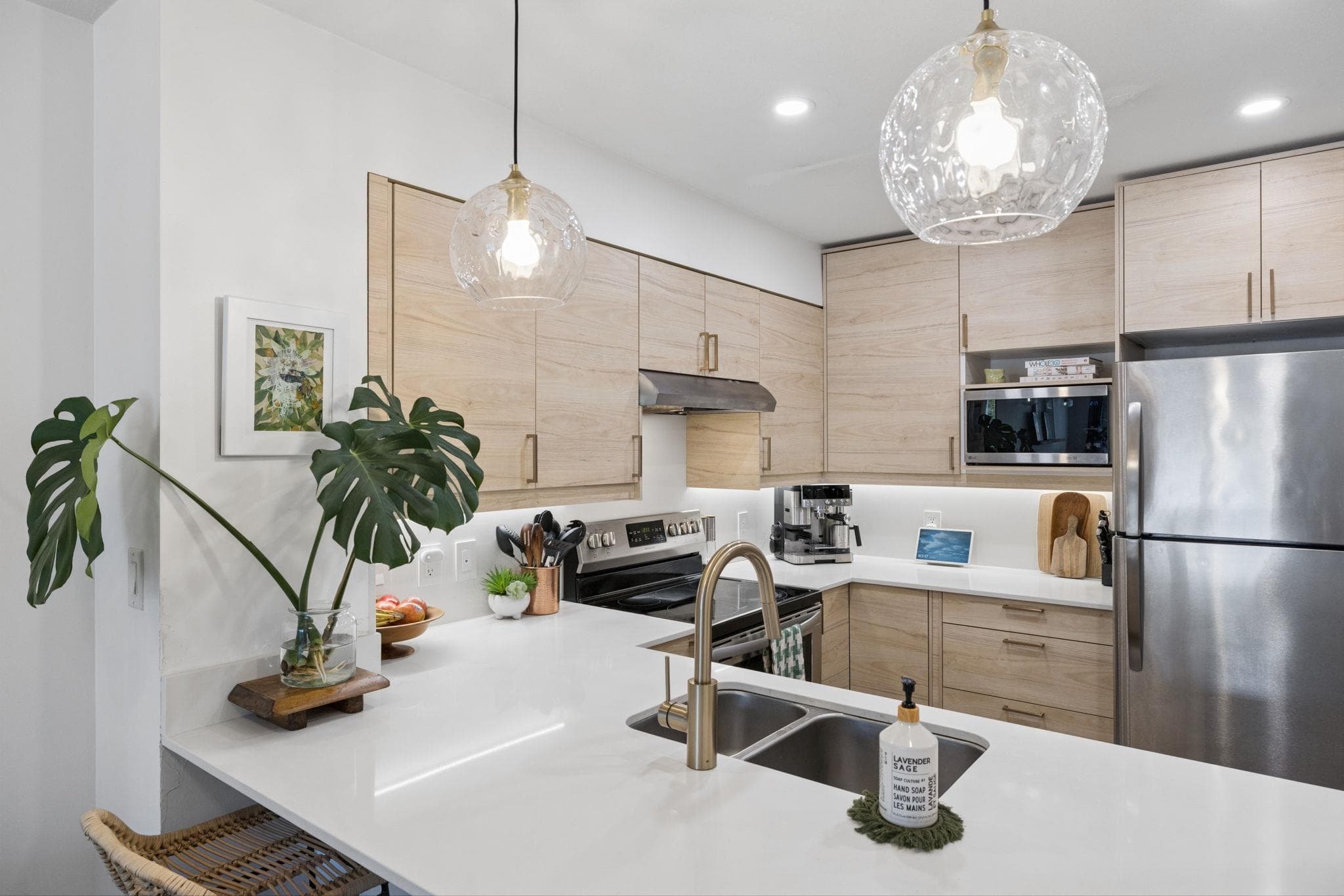 203 - 38 Seventh Avenue, New Westminster, V3L 5W2 — photo 3