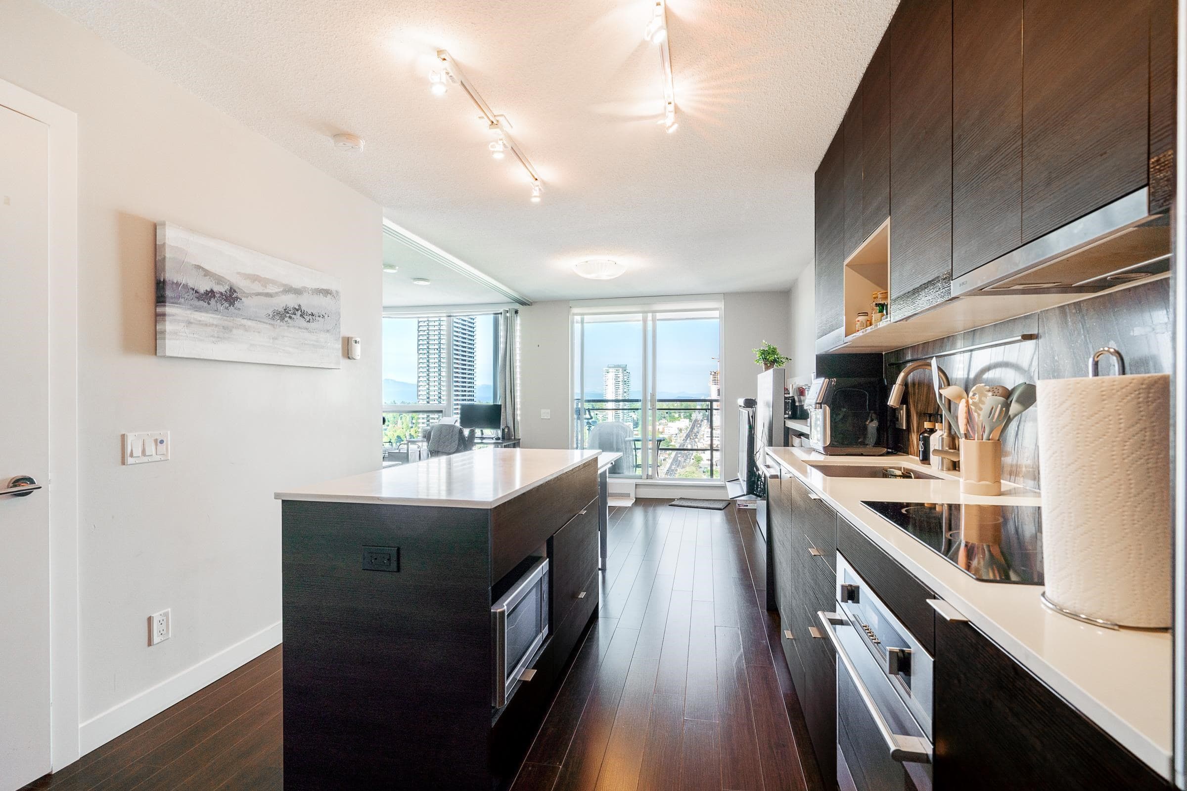 2608 - 13398 104 Avenue, Surrey, V3T 1V6 — photo 3