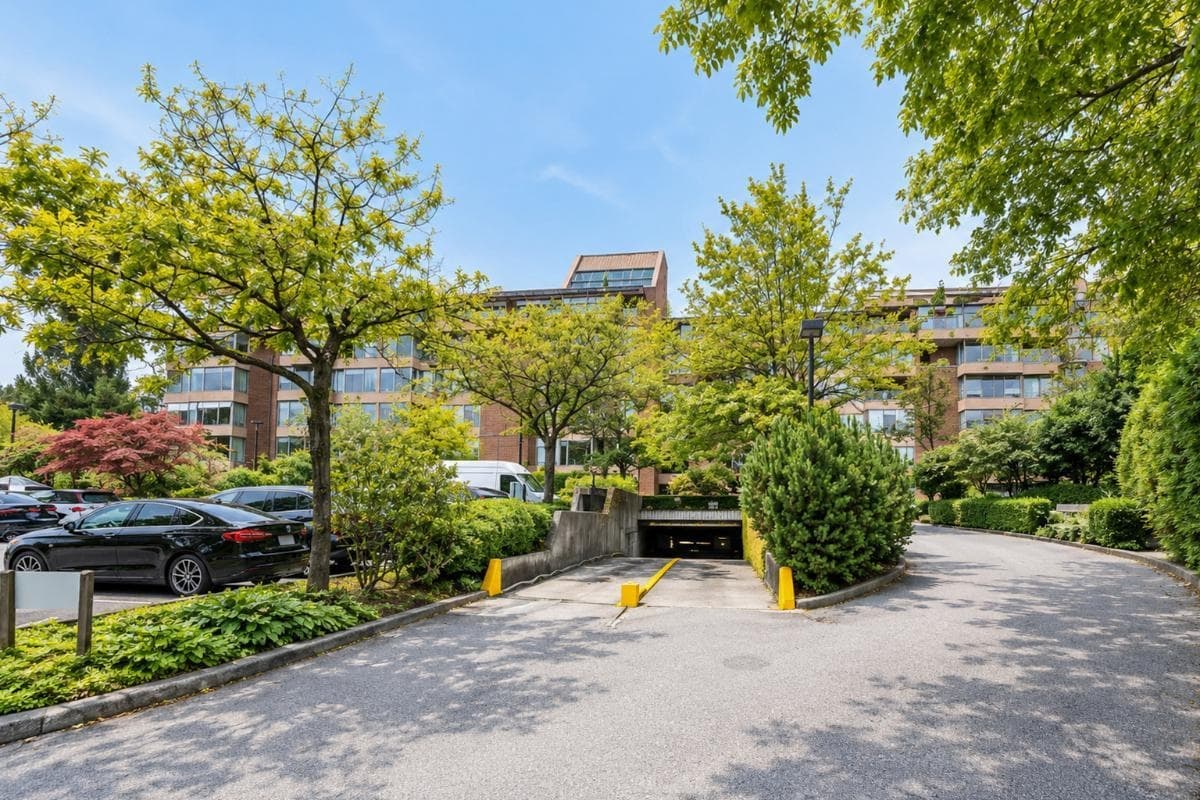 513 - 2101 Mcmullen Avenue, Vancouver, V6L 3B4 — photo 2