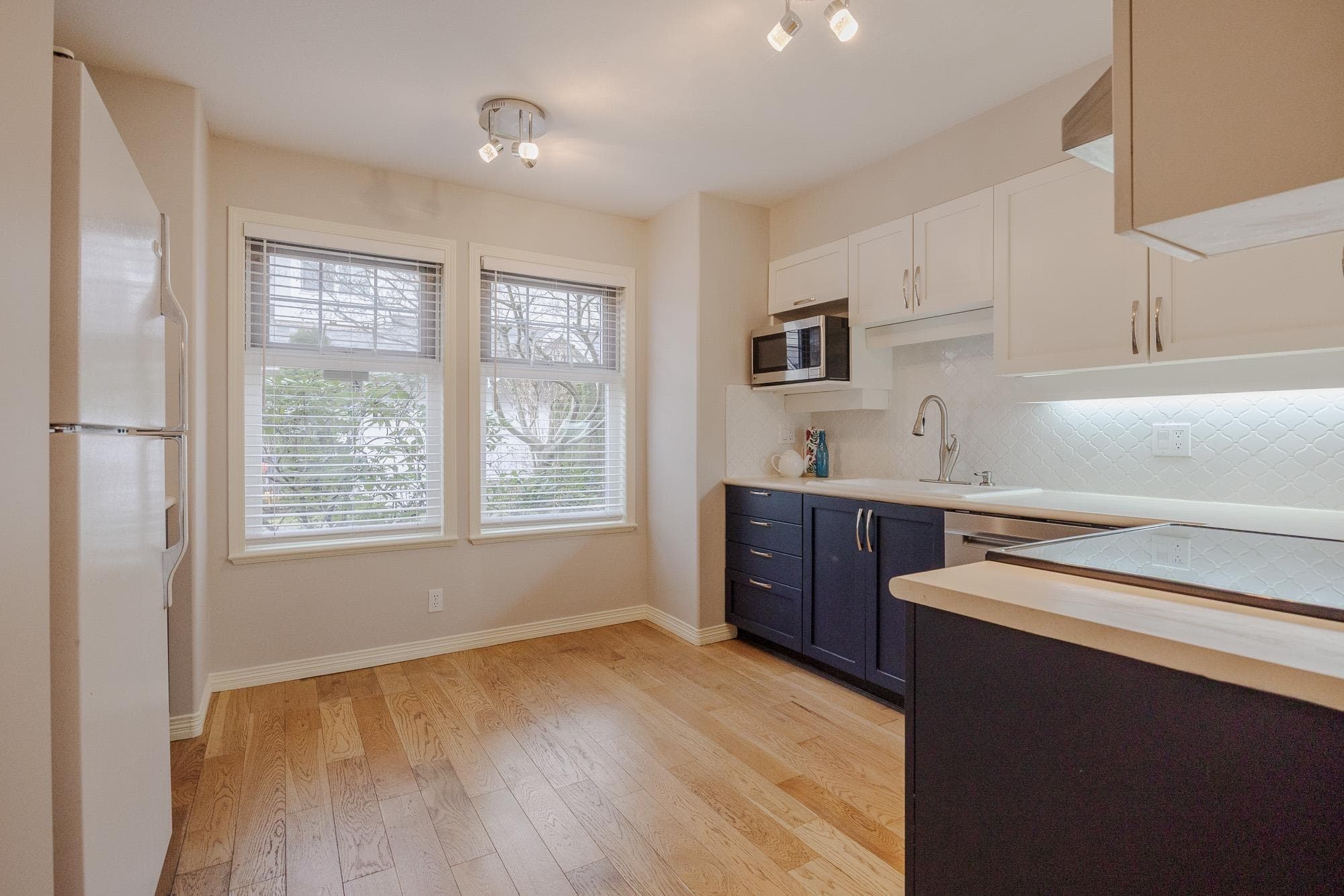 16 - 15432 16a Avenue, Surrey, V4A 1T3 — photo 4