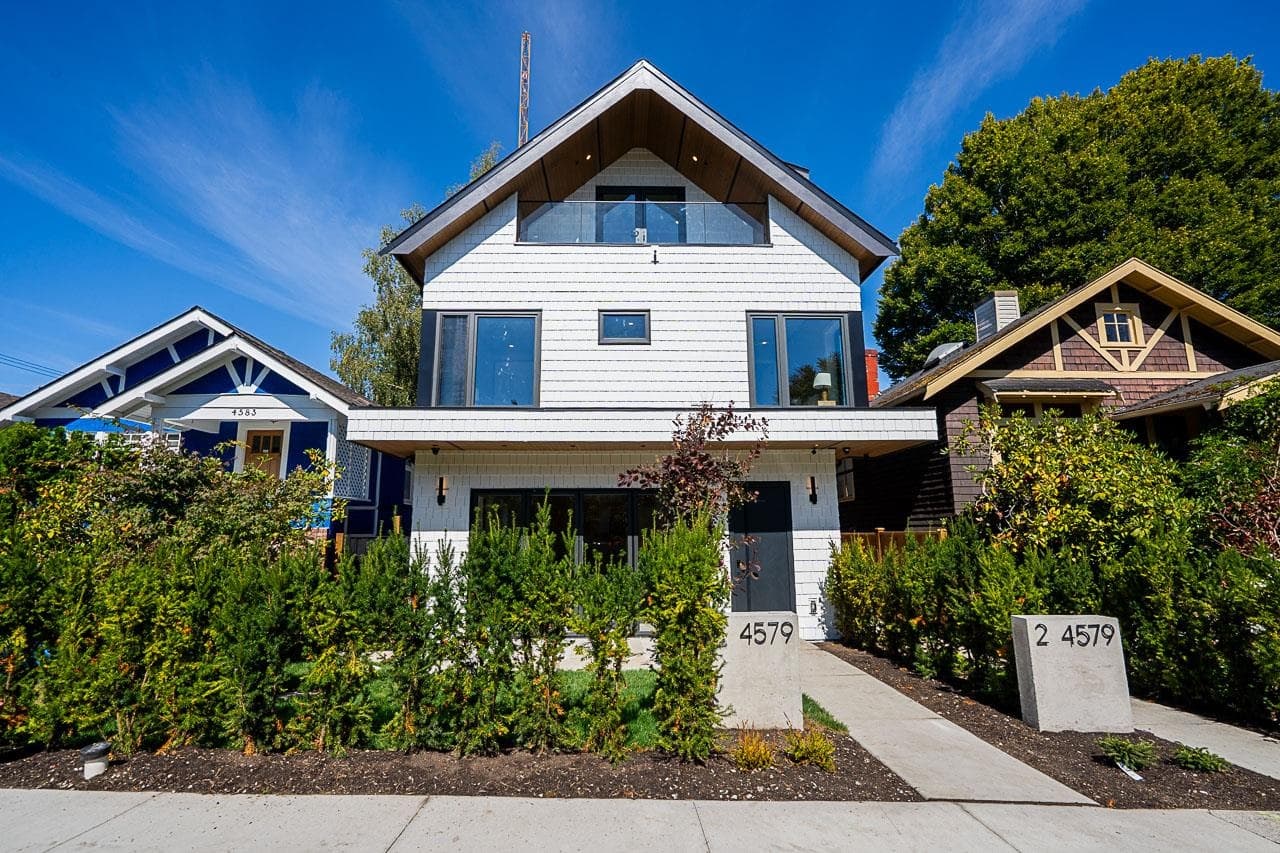 1 - 4579 W 11th Ave Avenue, Vancouver