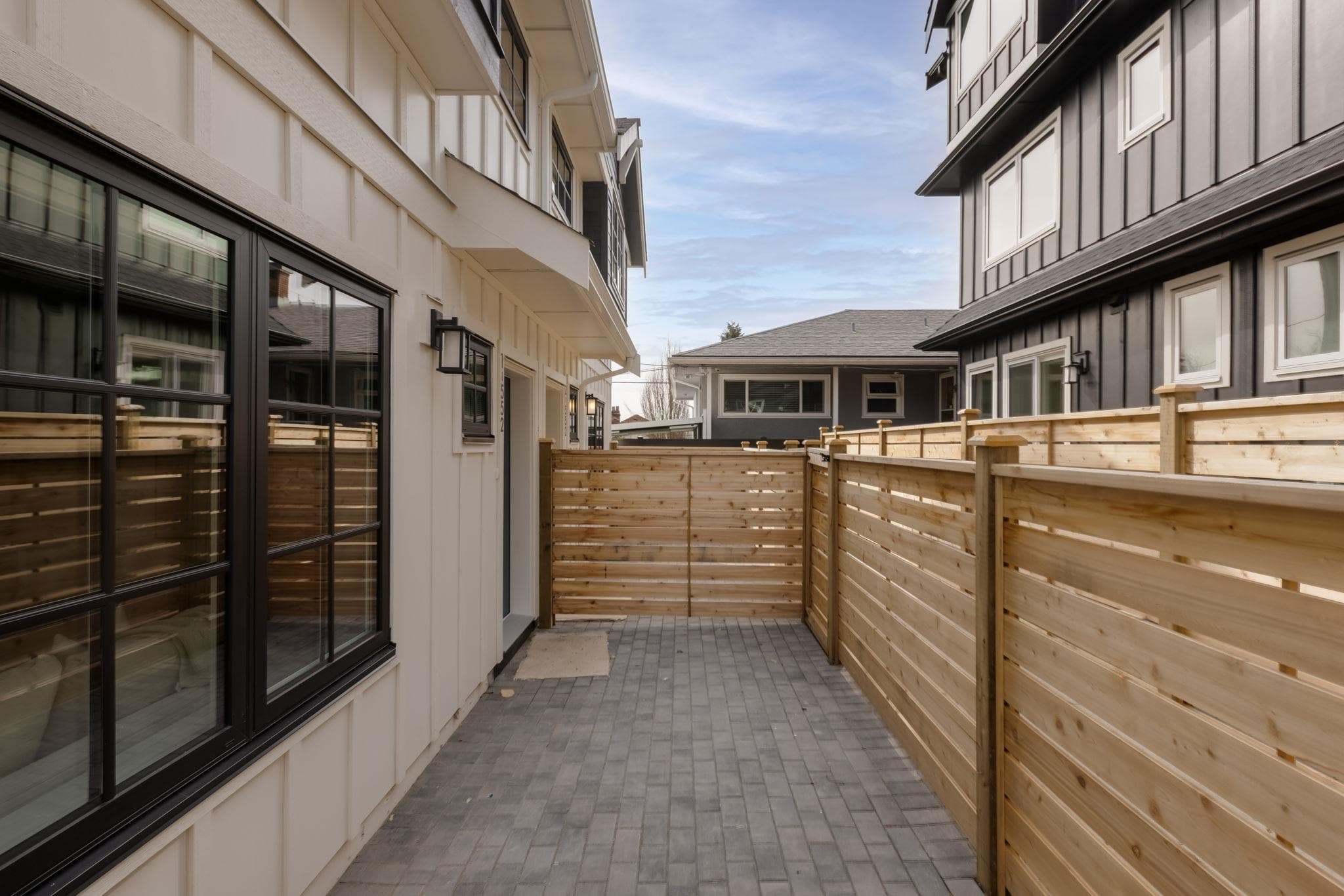 1 - 552 Kaslo Street, Vancouver, V5K 3Z2 — photo 3