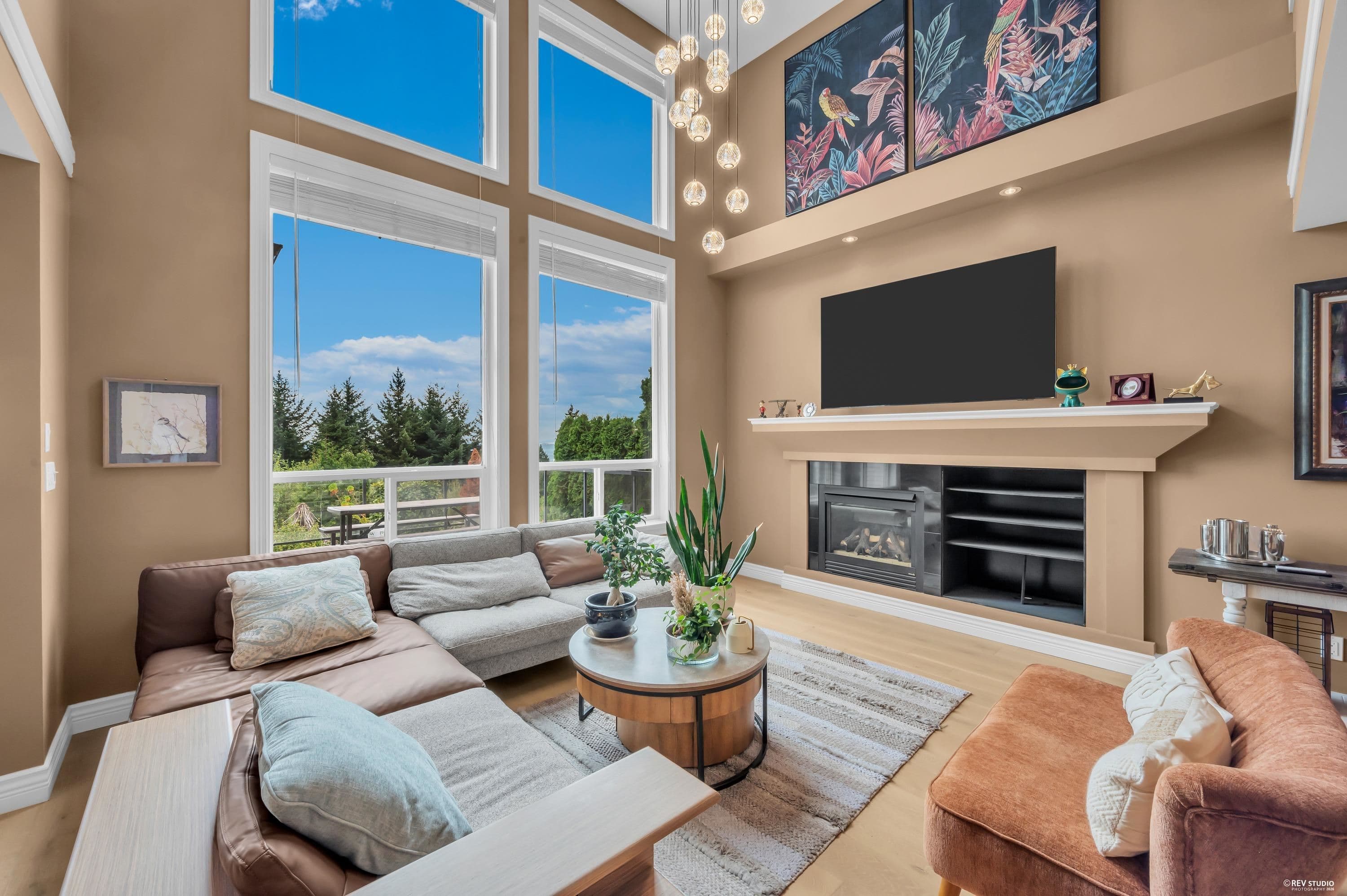 3032 Maplewood Court, Coquitlam, V3E 3P3 — photo 5