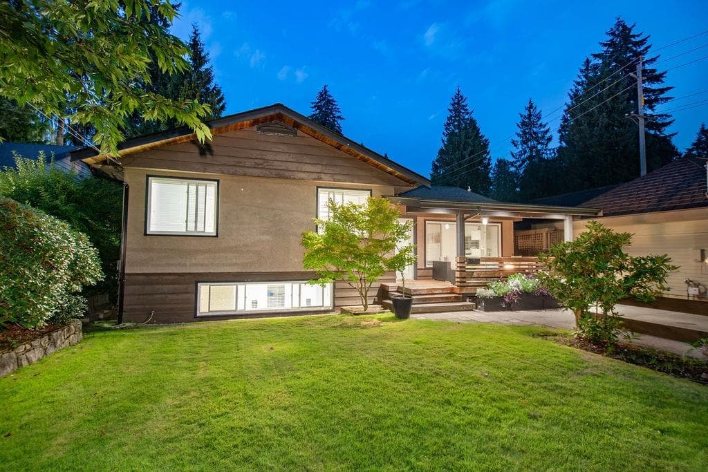 1218 W 22nd Street, North Vancouver, V7P 2G1 — photo 3