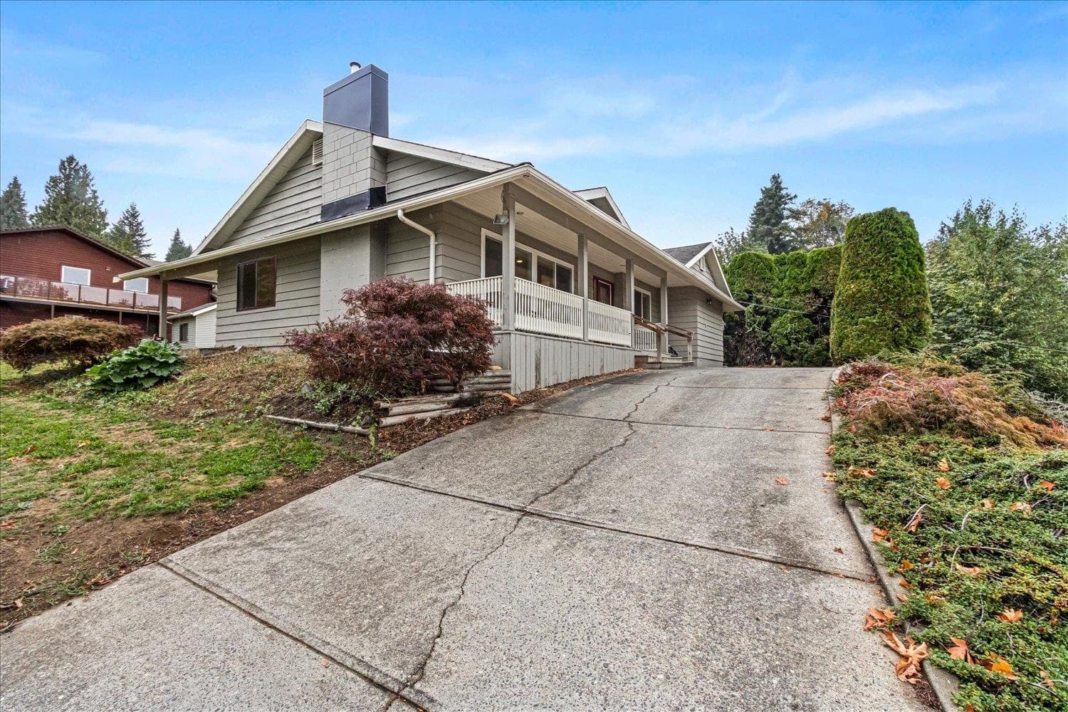 9951 Hillcrest Drive, Chilliwack, V2P 7P4 — photo 2