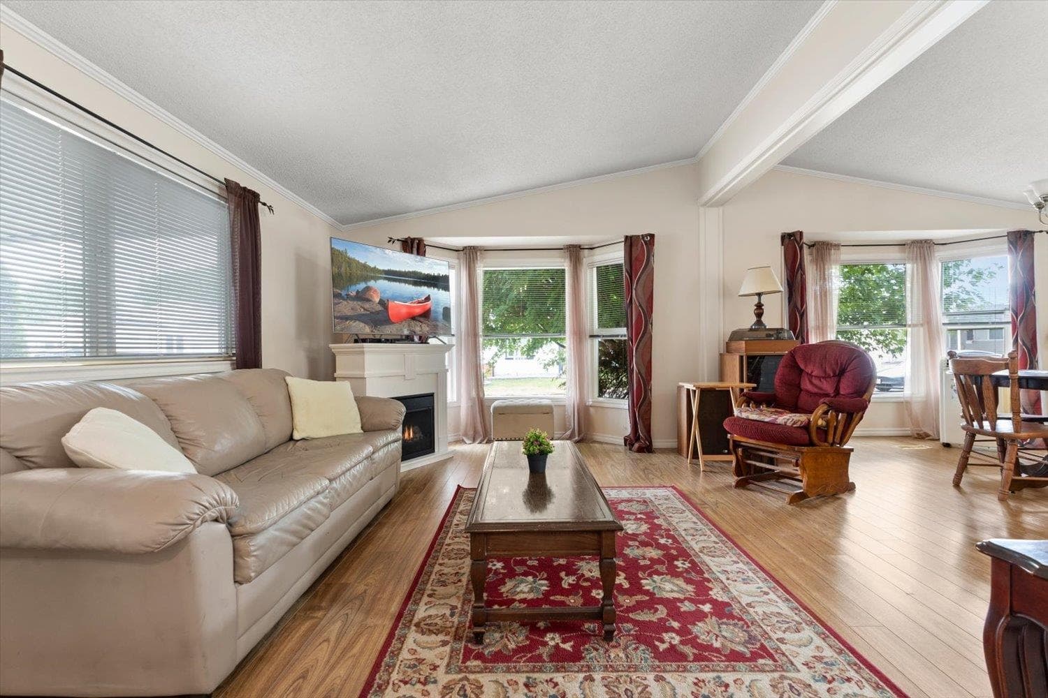 93 - 45918 Knight Road, Chilliwack, V2R 3X4 — photo 4