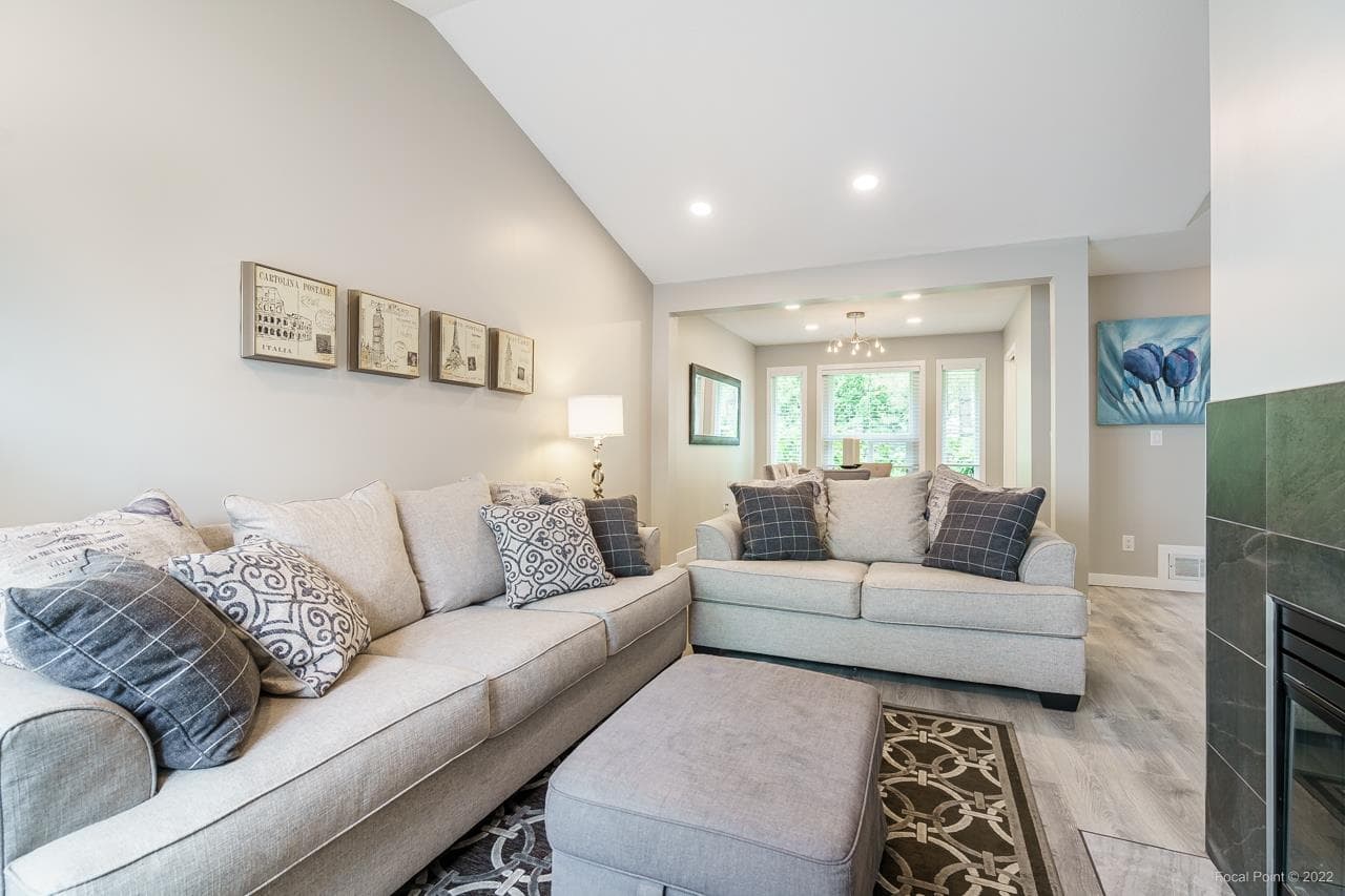 22 - 23151 Haney Bypass, Maple Ridge, V2X 0S5 — photo 5
