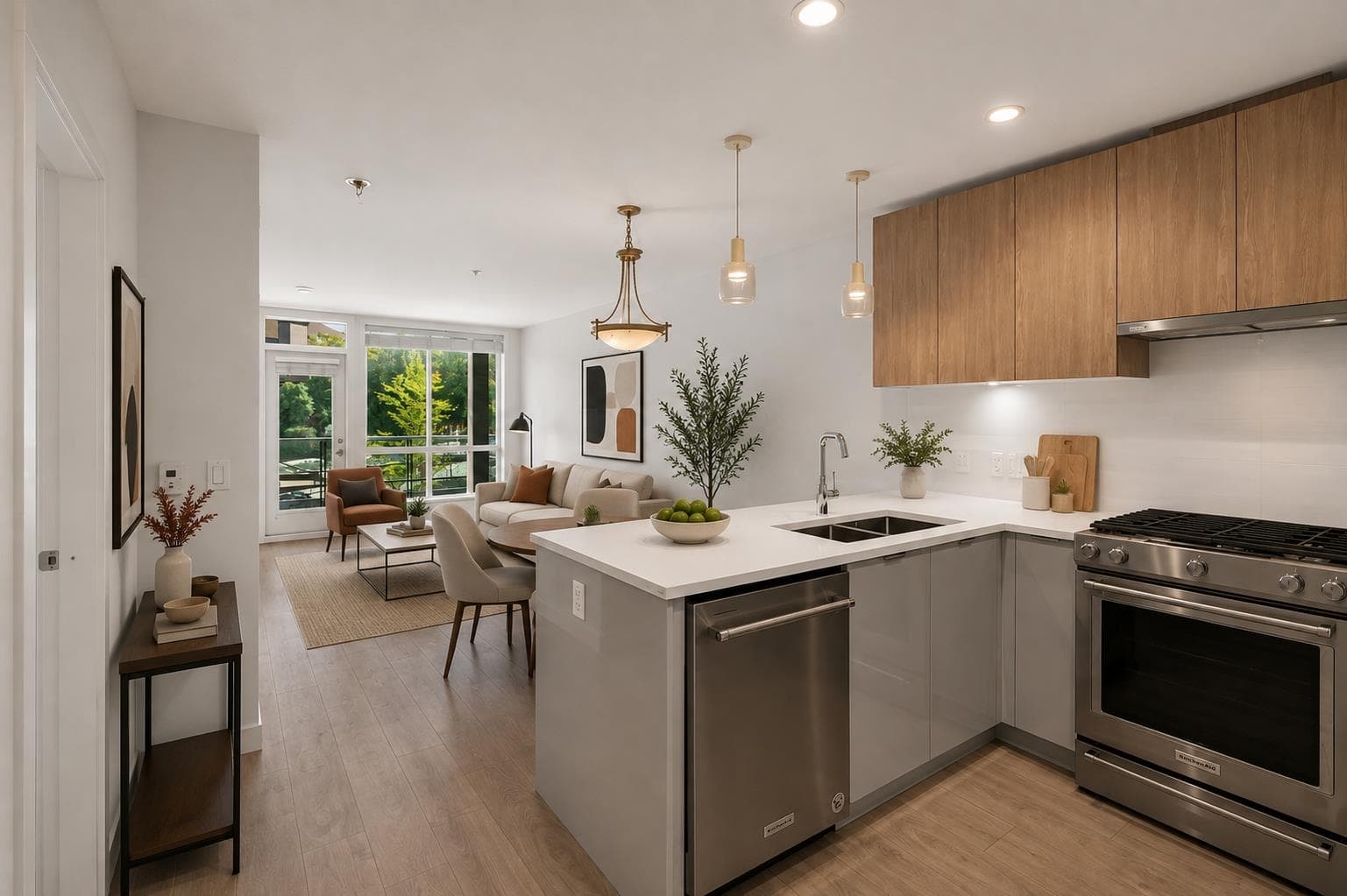 210 - 108 E 8th Street, North Vancouver, V7L 0H1 — photo 5