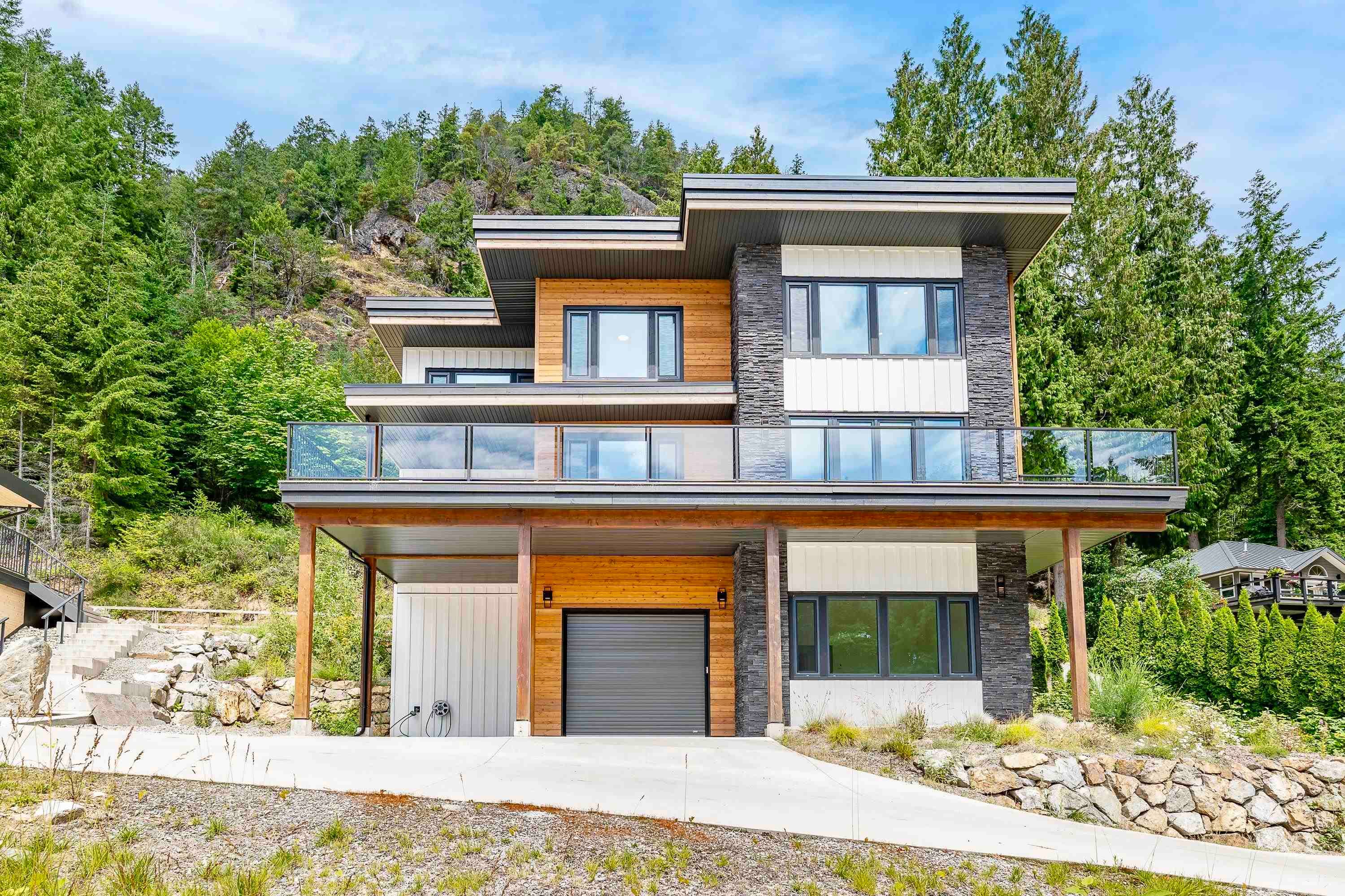 971 Marine Drive, Gibsons, V0N 1V1 — photo 2