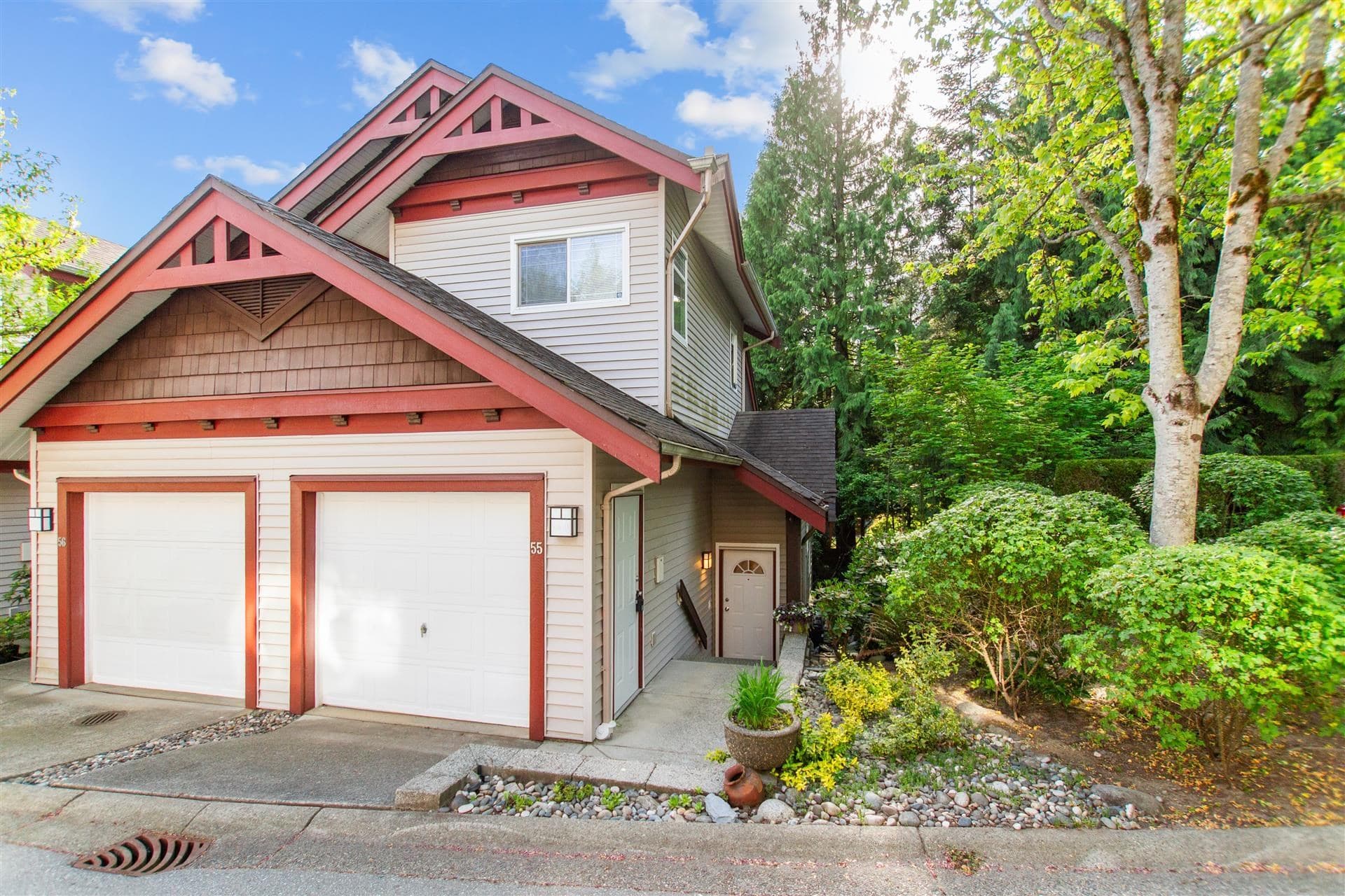 55 - 15 Forest Park Way, Port Moody, V3H 5G7 — photo 1