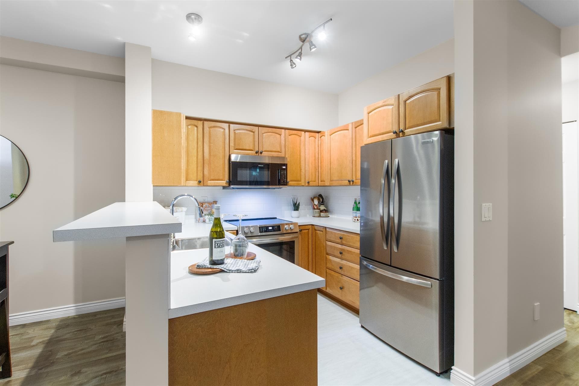 55 - 15 Forest Park Way, Port Moody, V3H 5G7 — photo 4