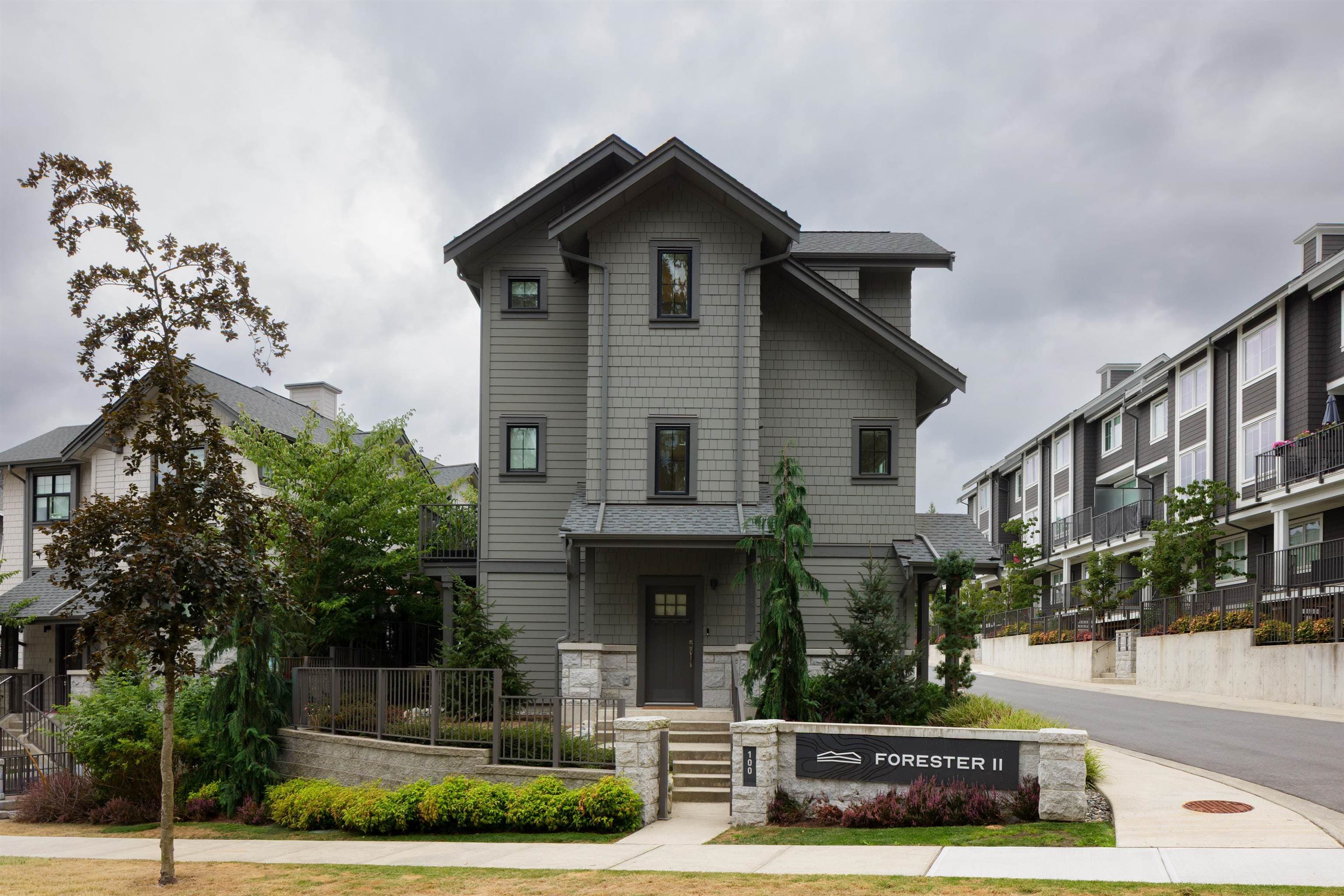 100 - 1310 Mitchell Street, Coquitlam, V3C 0T9 — photo 2
