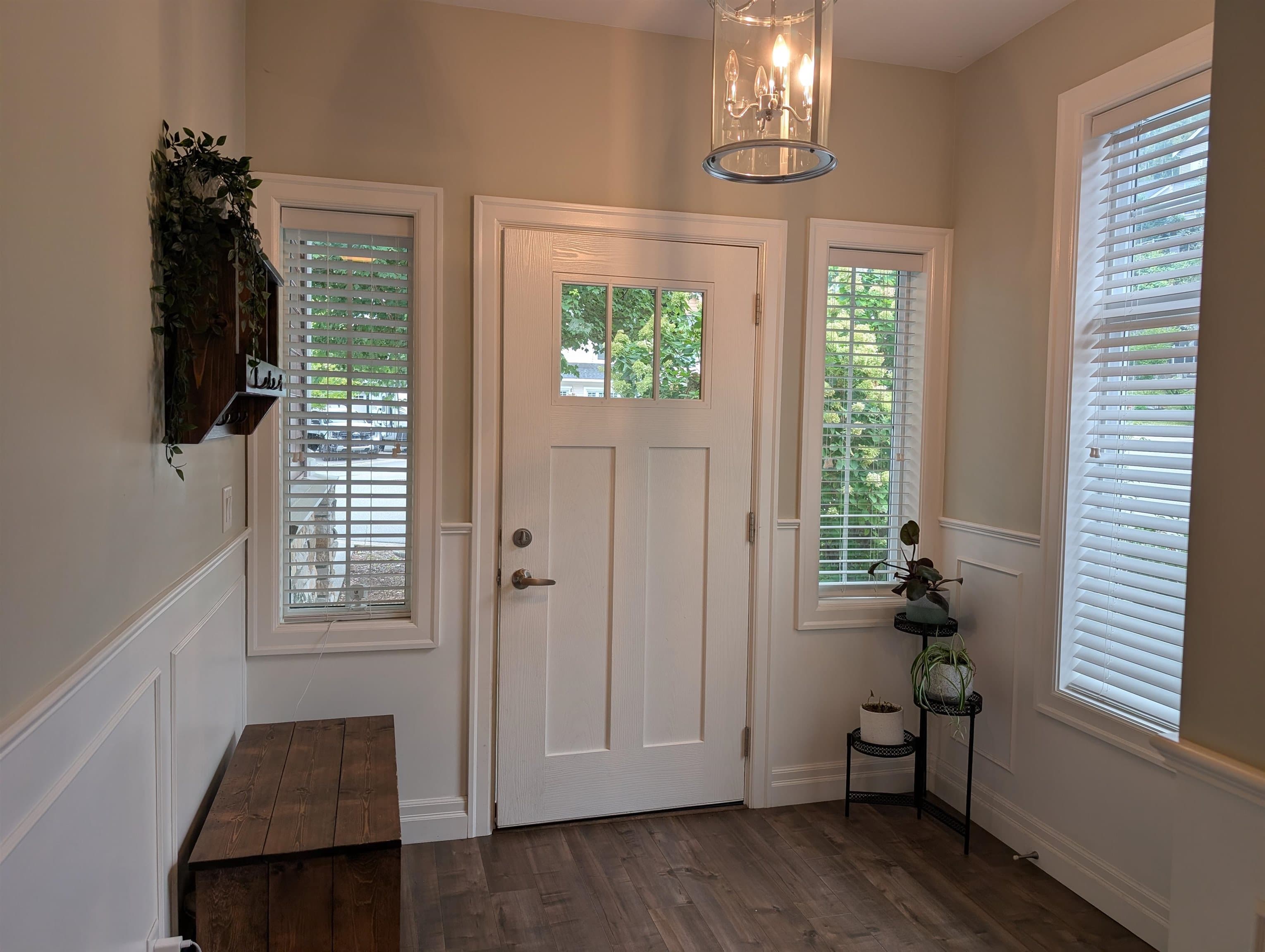 A - 46986 Russell Road, Chilliwack, V2R 4V7 — photo 2