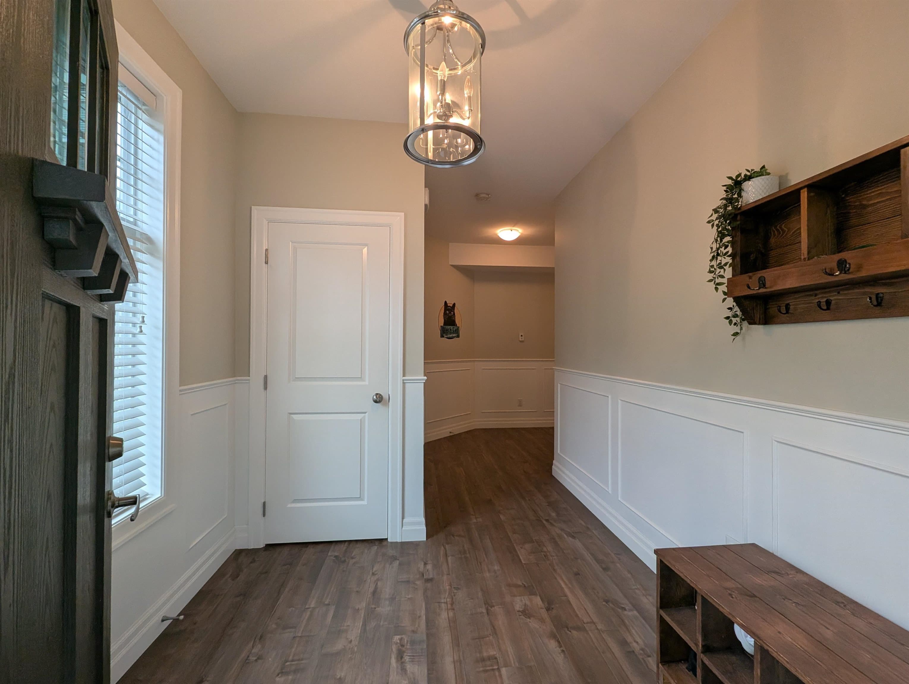 A - 46986 Russell Road, Chilliwack, V2R 4V7 — photo 3