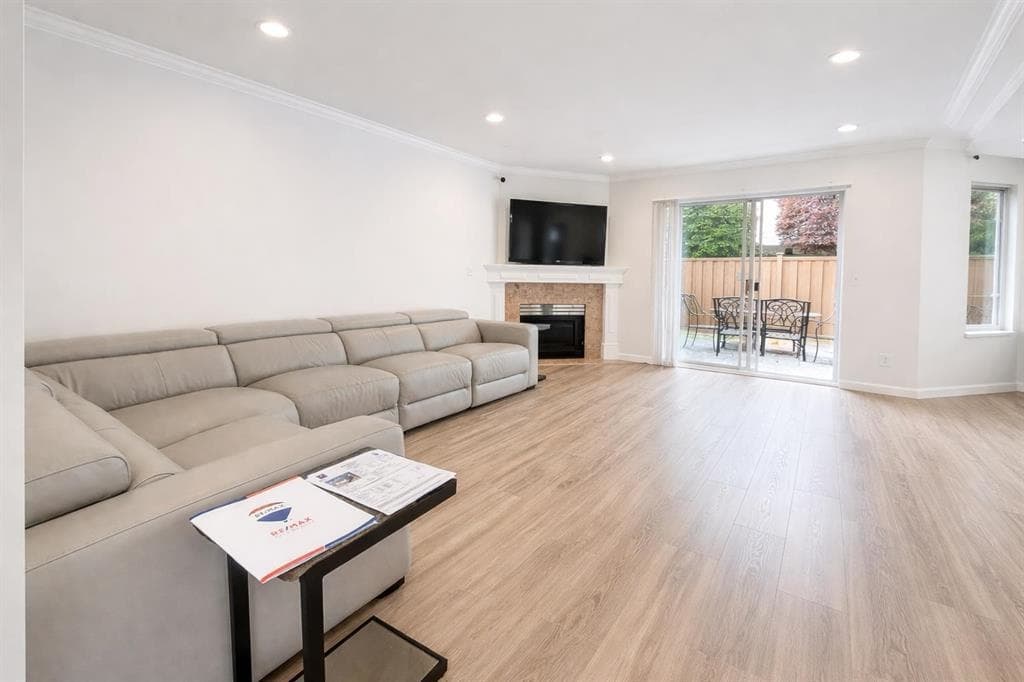 34 - 8051 Ash Street, Richmond, V6Y 3X6 — photo 2
