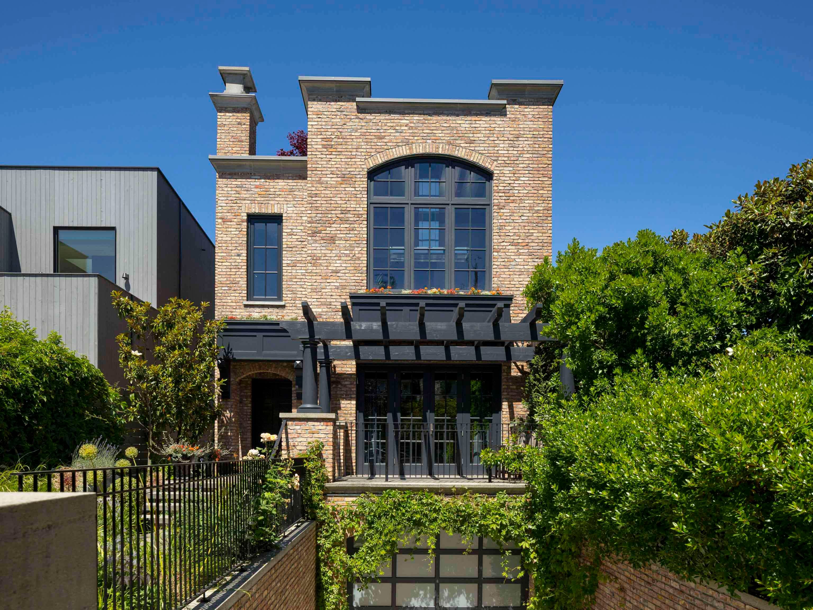 3305 Point Grey Road, Vancouver