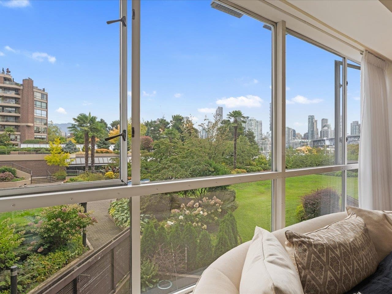 108 - 1490 Pennyfarthing Drive, Vancouver, V6J 4Z3 — photo 2