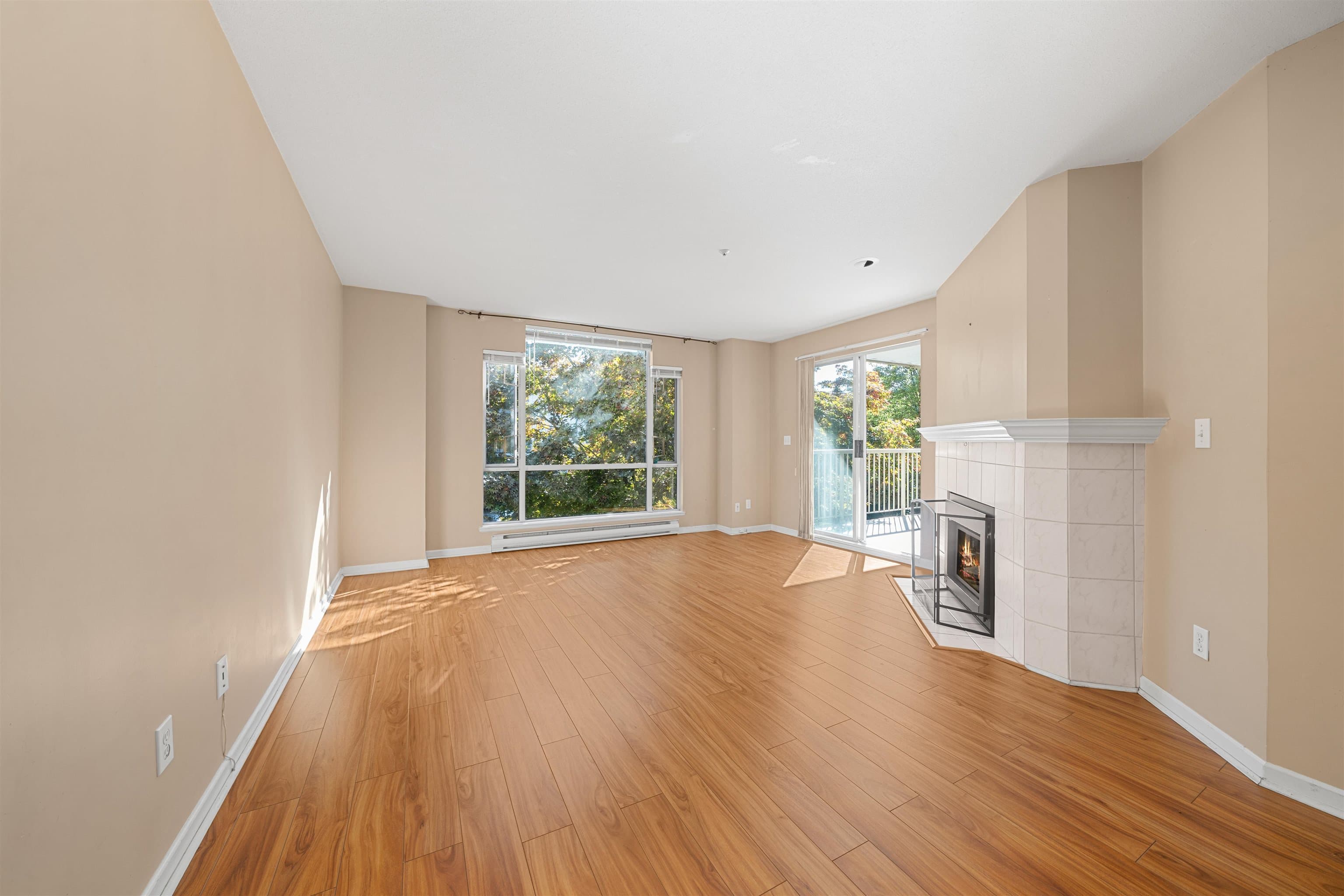 213 - 19122 122nd Avenue, Pitt Meadows, V3Y 2N7 — photo 5