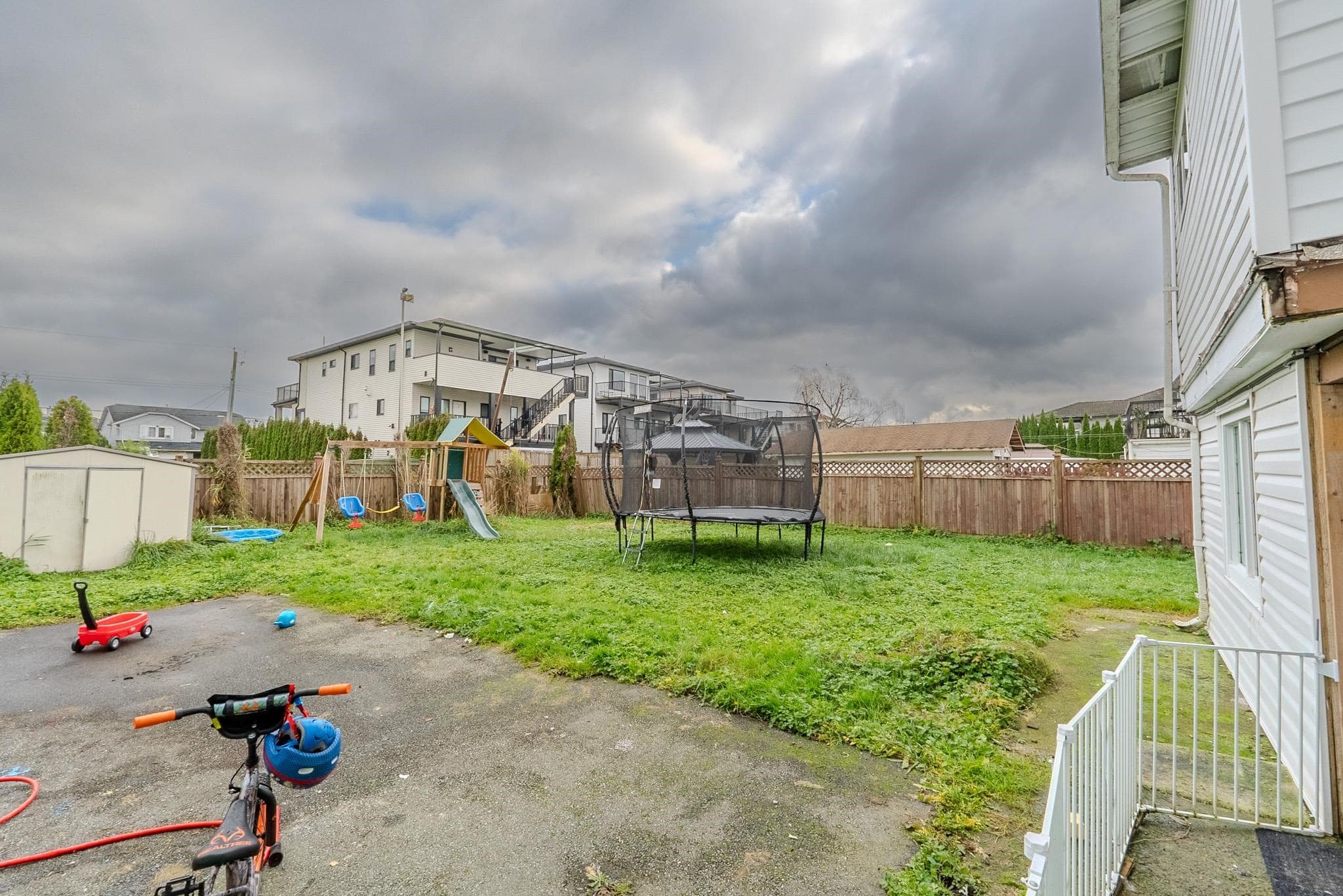 347 Pembina Street, New Westminster, V3M 5J5 — photo 5