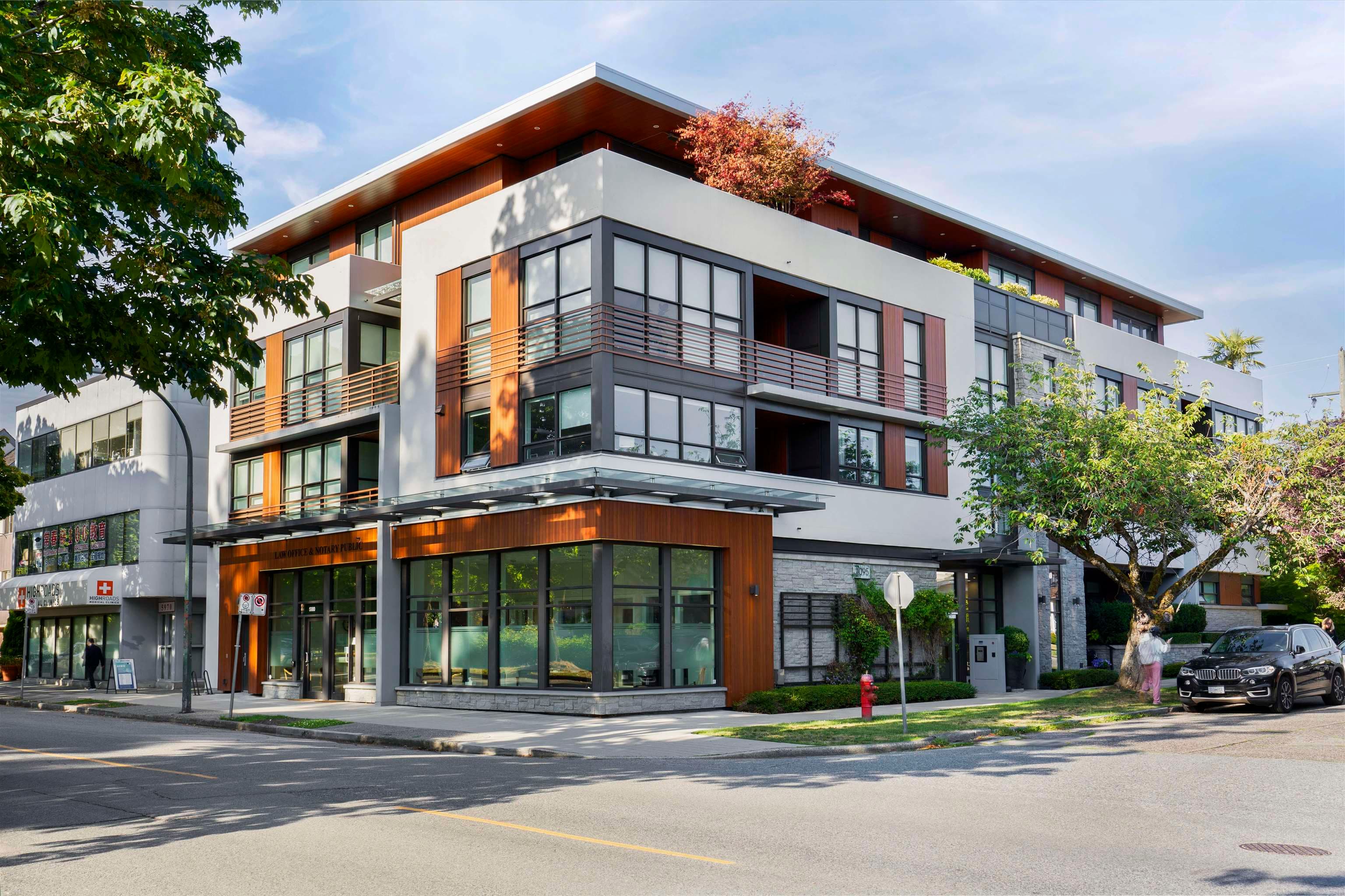 203 - 2095 W 44th Avenue, Vancouver
