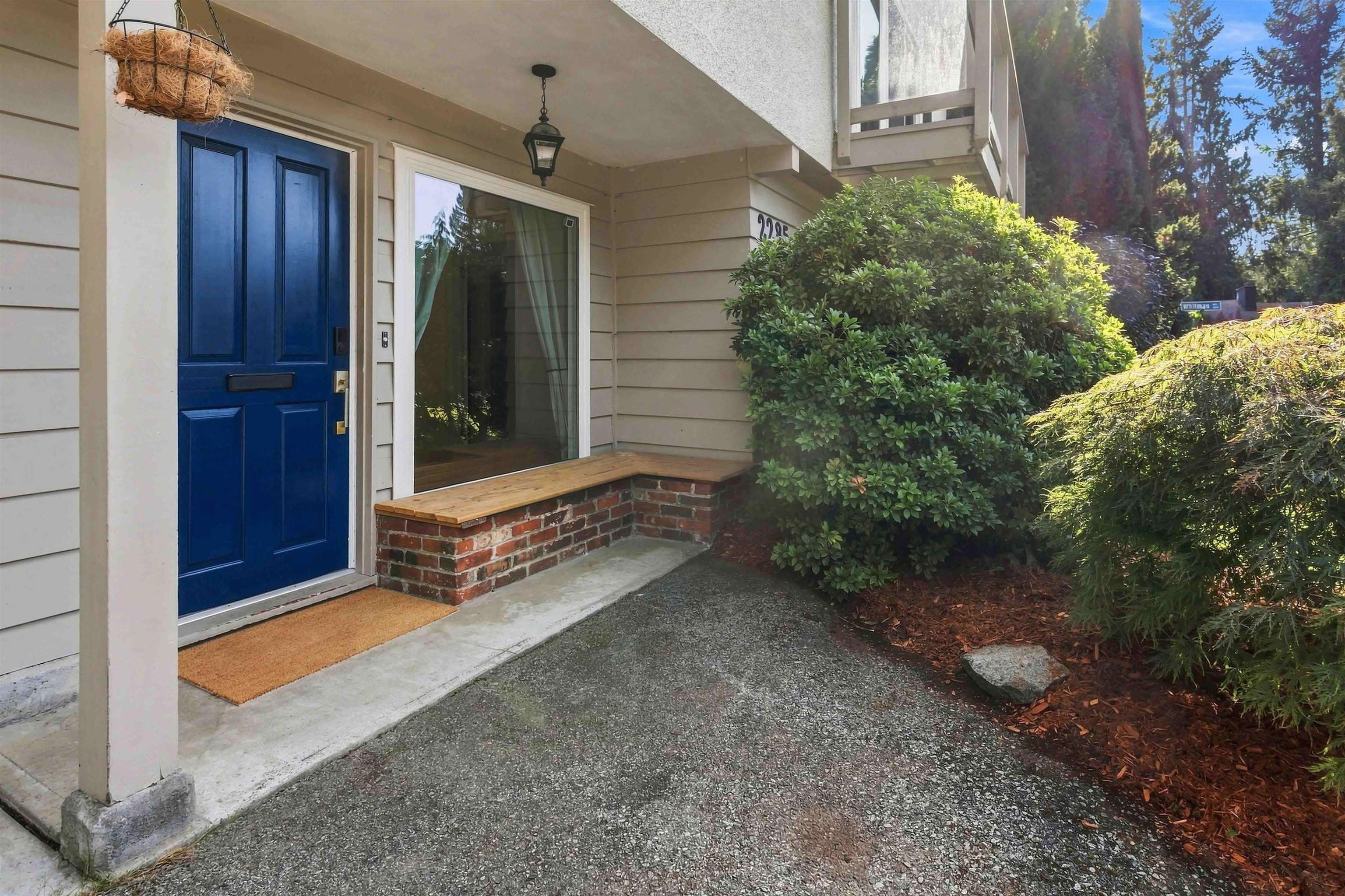 2285 Tompkins Crescent, North Vancouver, V7H 2E2 — photo 2