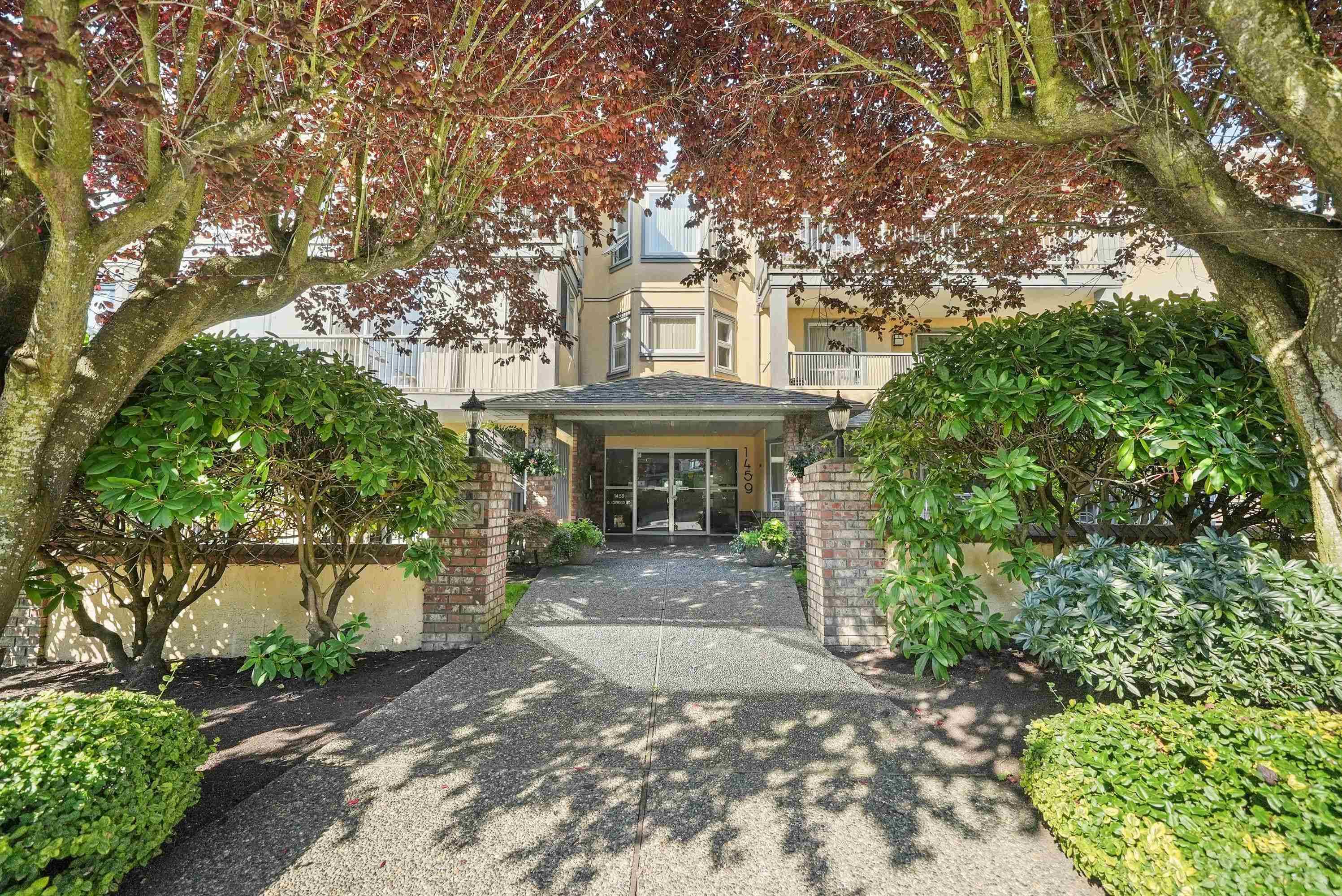 307 - 1459 Blackwood Street, White Rock, V4B 2Y8 — photo 3