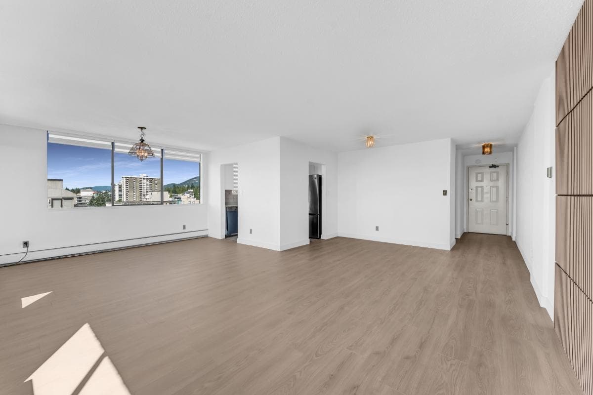1102 - 555 13th Street, West Vancouver, V7T 2N8 — photo 4