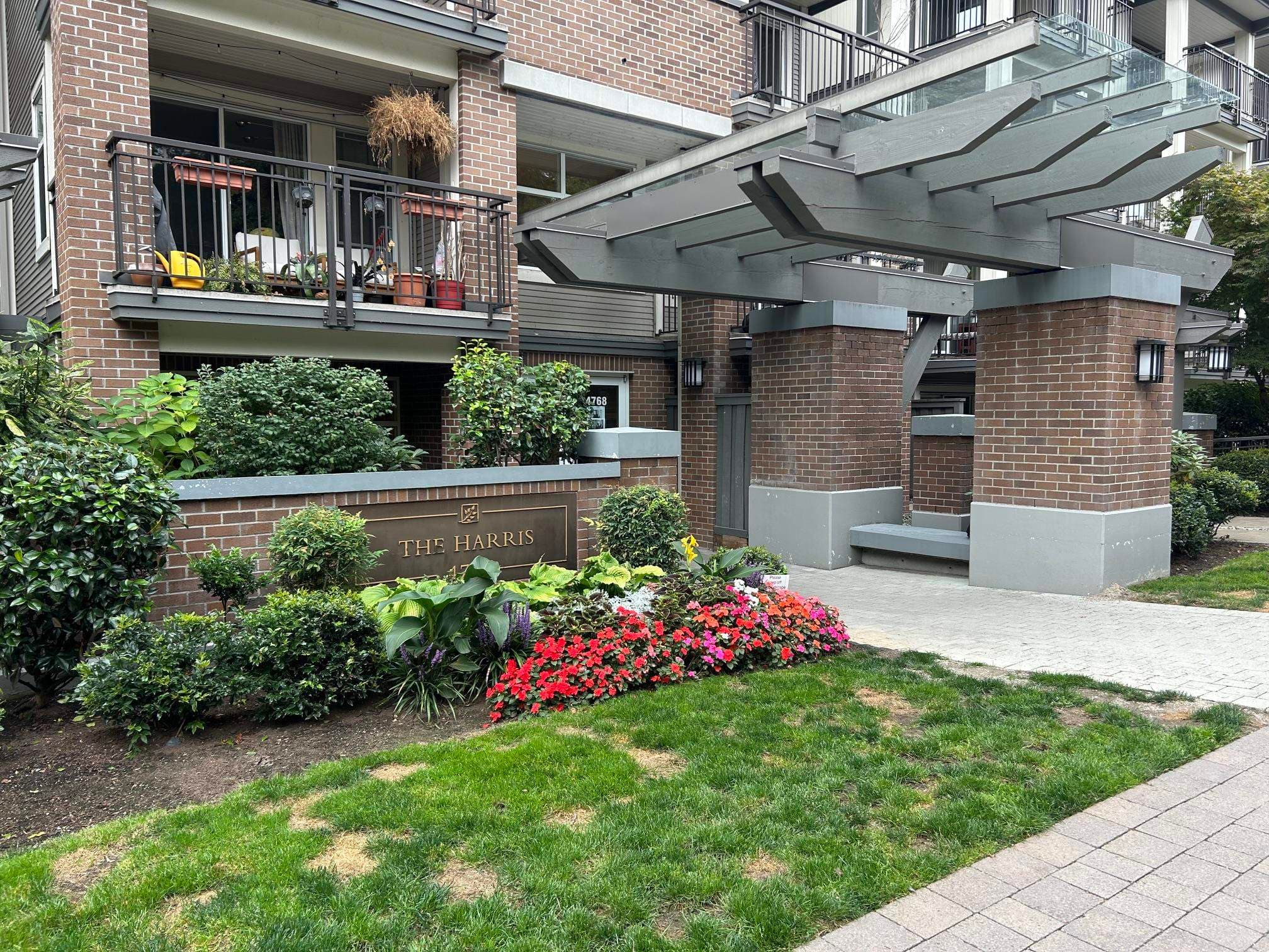 205 - 4768 Brentwood Drive, Burnaby, V5C 0C7 — photo 1