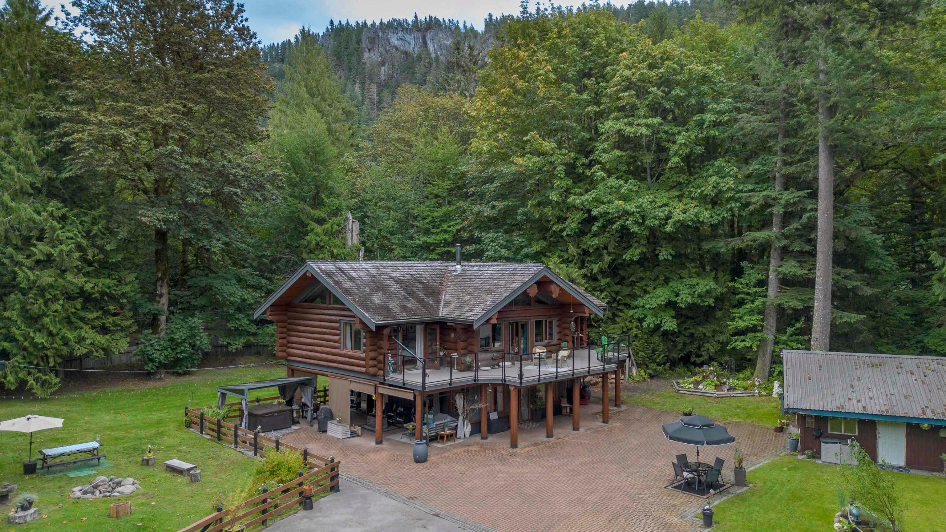 2020 Paradise Valley Road, Squamish, V0N 1H0 — photo 4