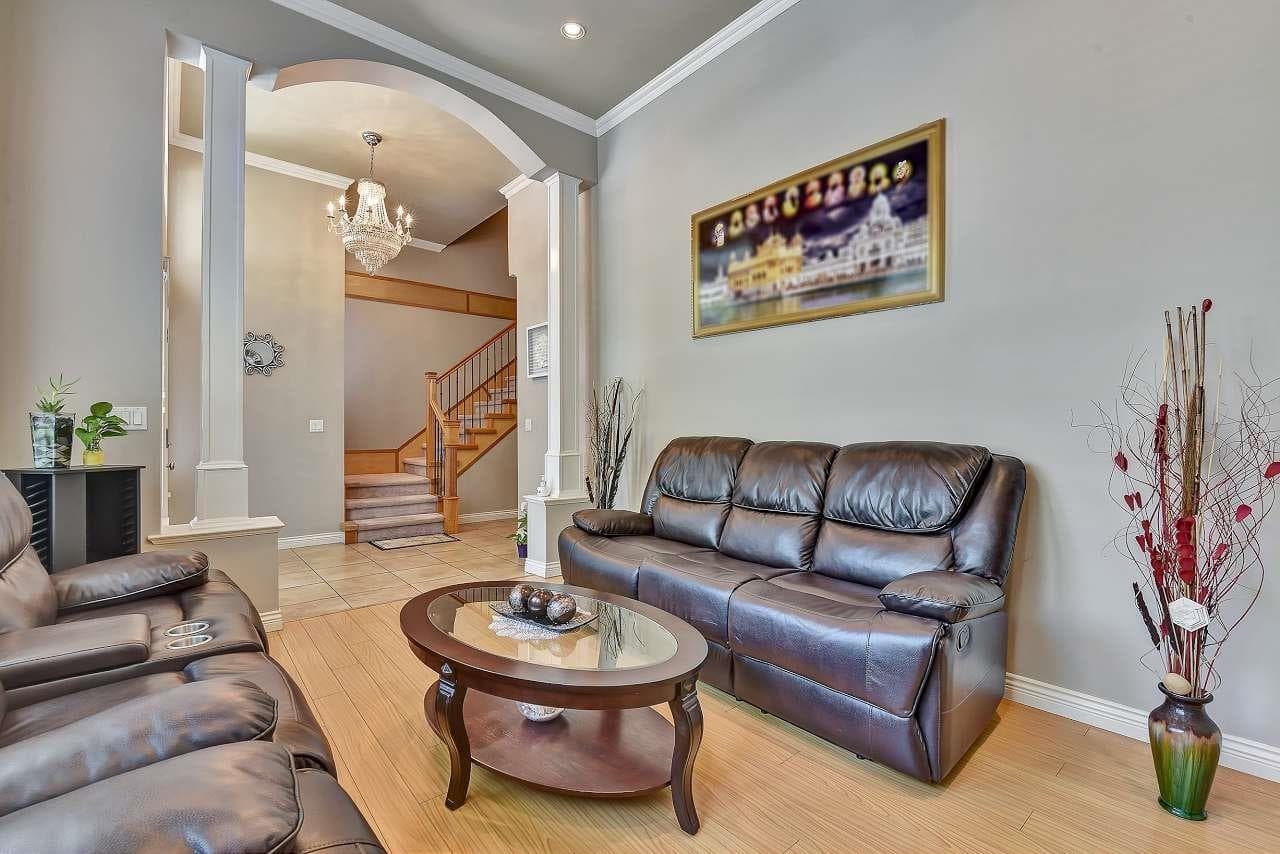 6436 141a Street, Surrey, V3W 1R5 — photo 3