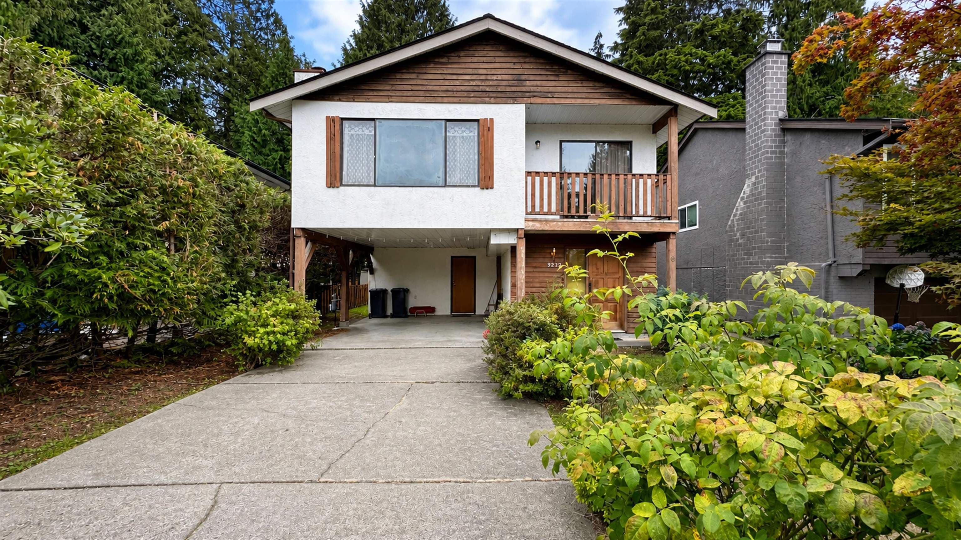 3232 Salt Spring Avenue, Coquitlam, V3E 1E9 — photo 1