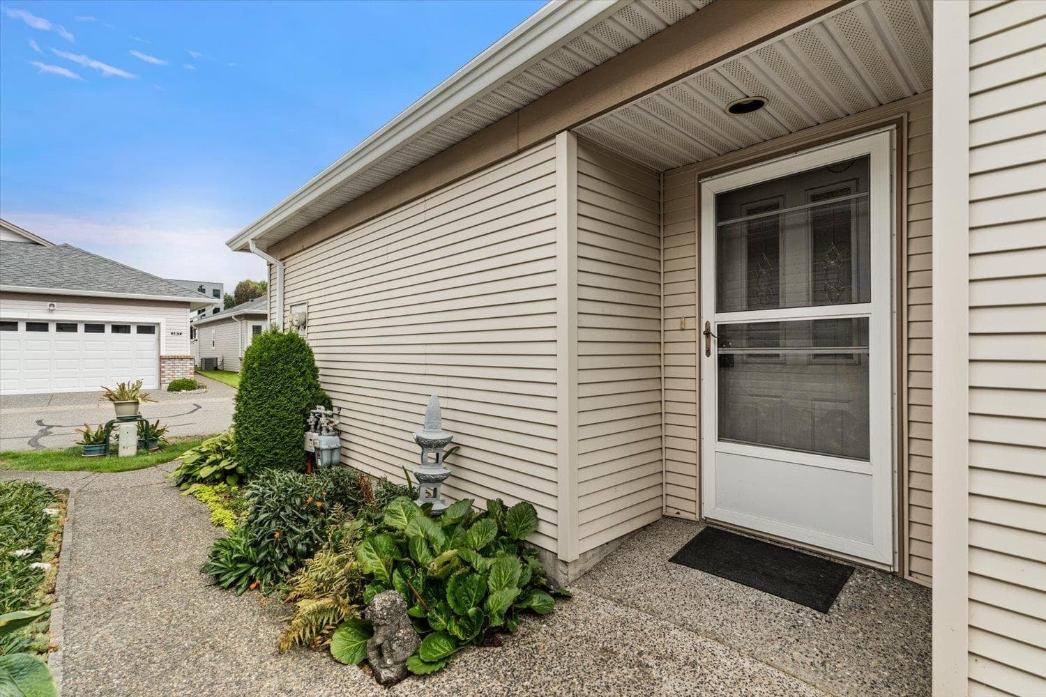 186 - 8485 Young Road, Chilliwack, V2P 7Y7 — photo 4