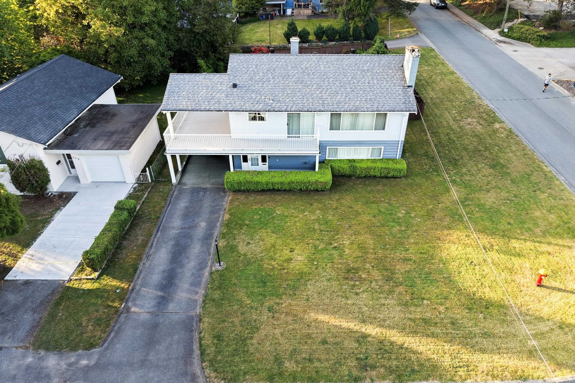 929 Grover Avenue, Coquitlam, V3J 3E4 — photo 4