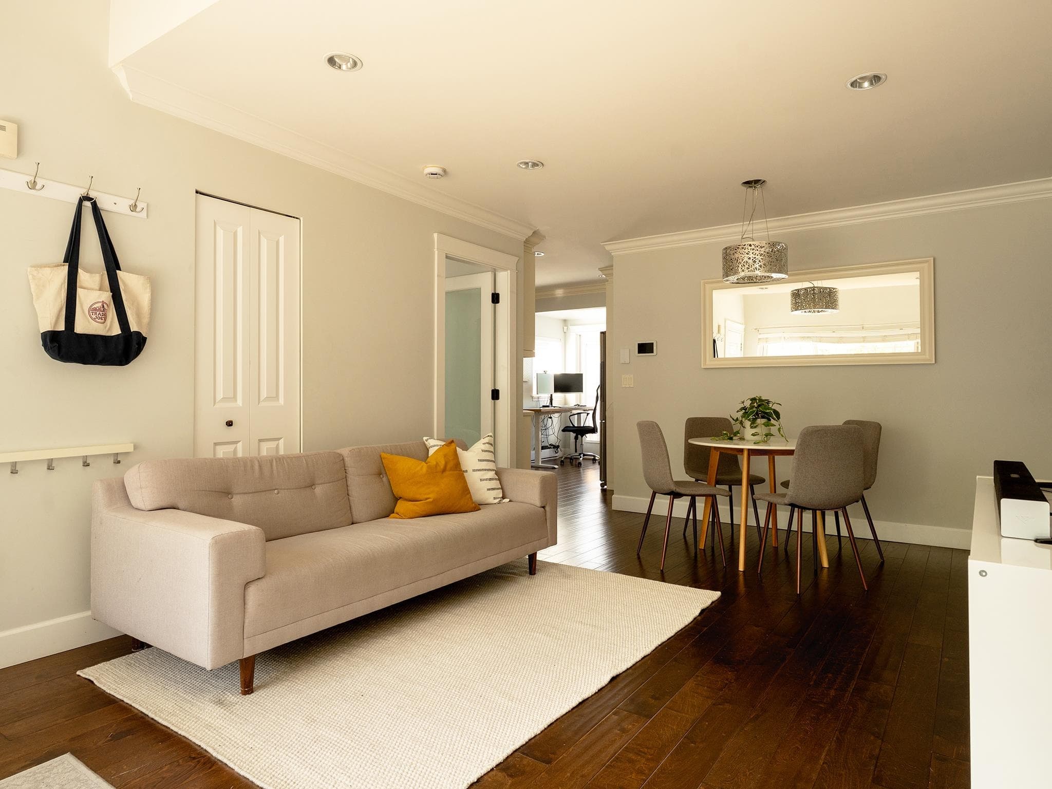 4883 Beatrice Street, Vancouver, V5N 4J5 — photo 5