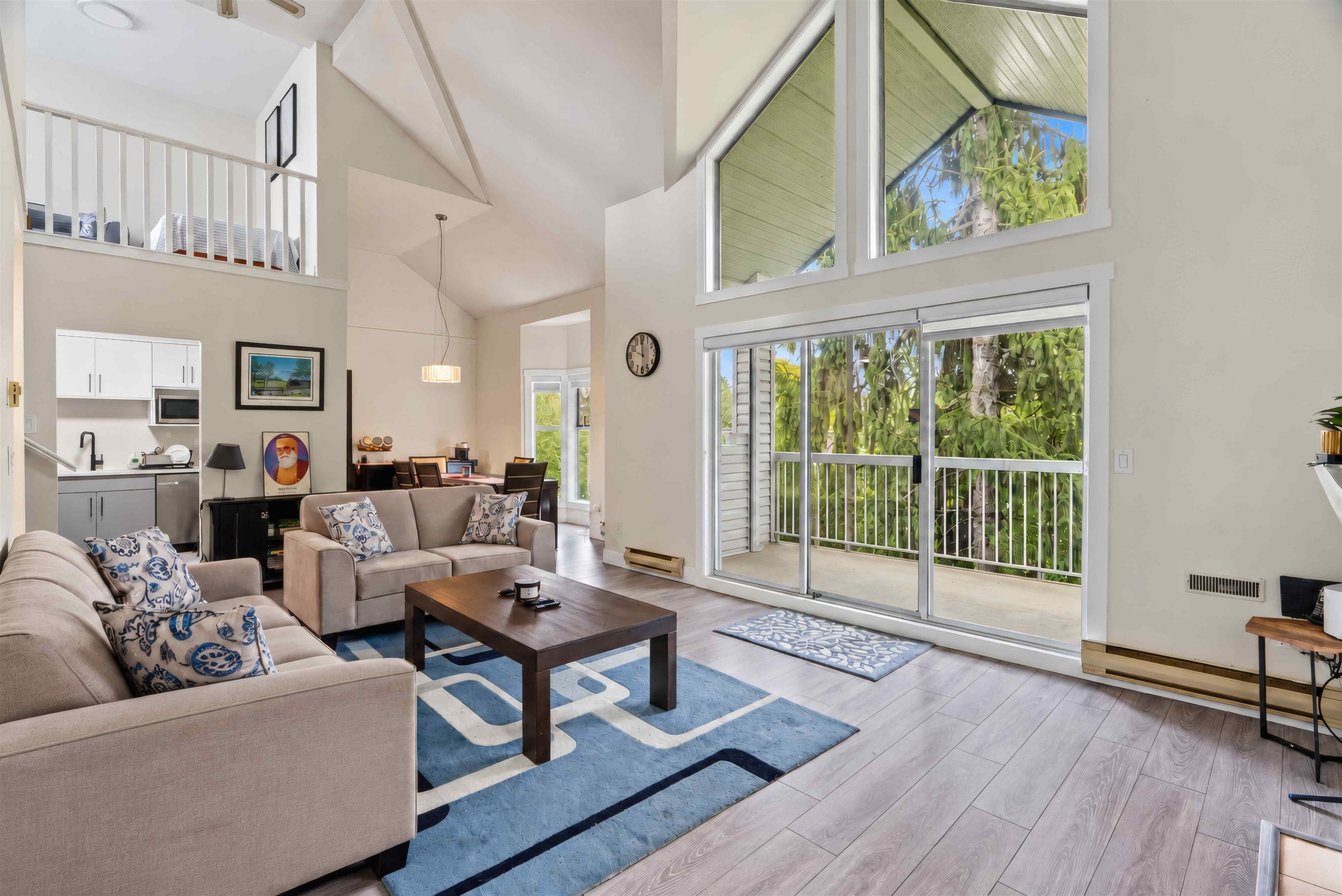 315 - 13918 72 Avenue, Surrey, V3W 0T4 — photo 2