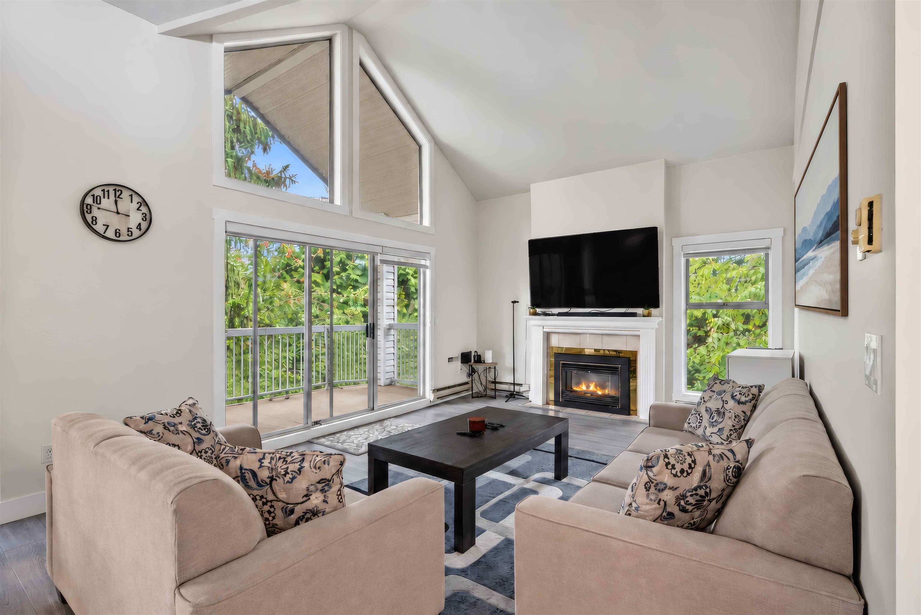 315 - 13918 72 Avenue, Surrey, V3W 0T4 — photo 1