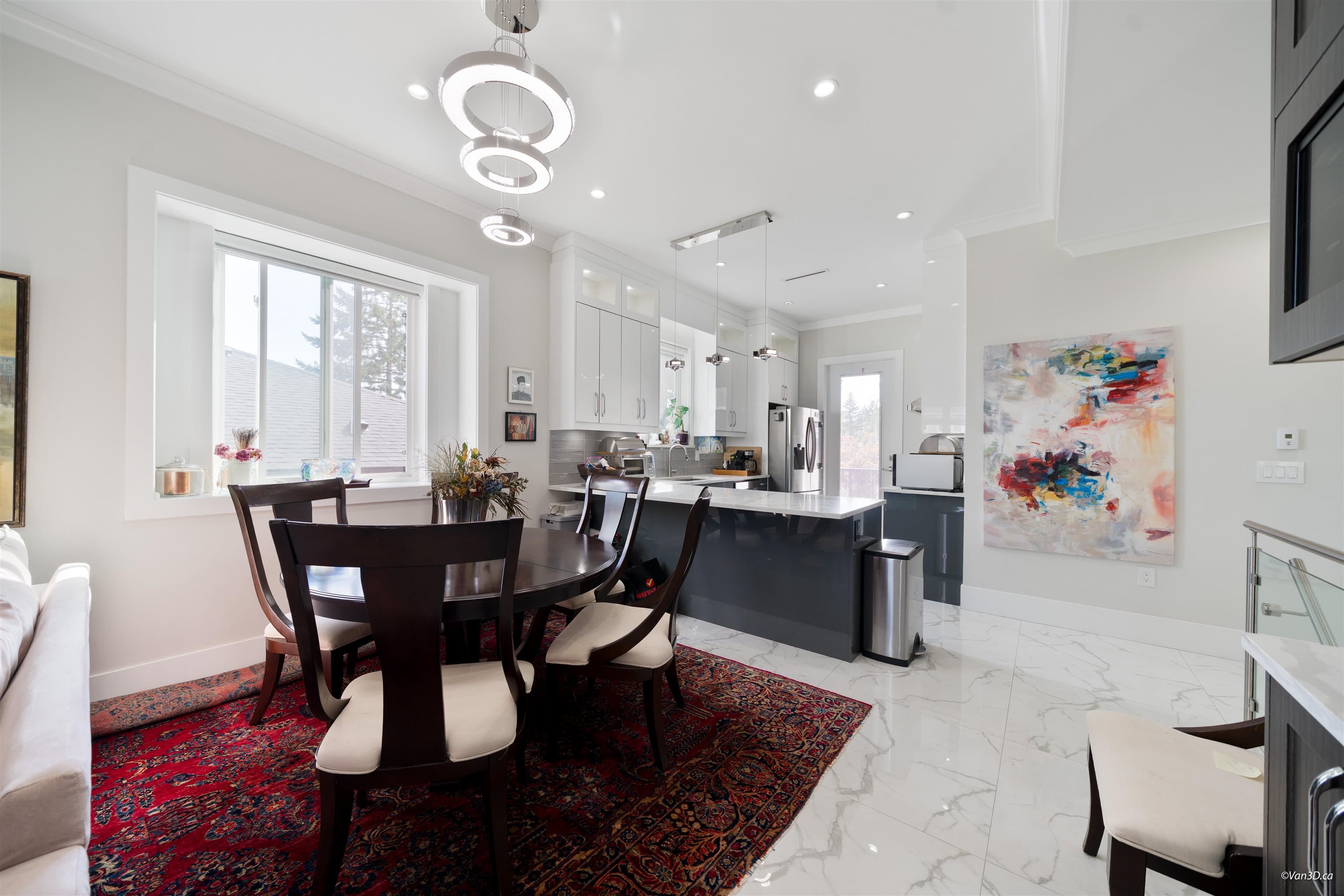 8227 Royal Oak Avenue, Burnaby, V5J 4L1 — photo 4