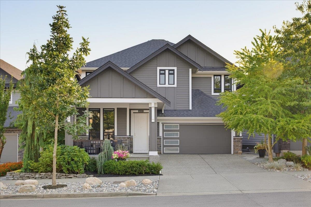 16702 Edgewood Drive, Surrey, V3Z 9X9 — photo 1