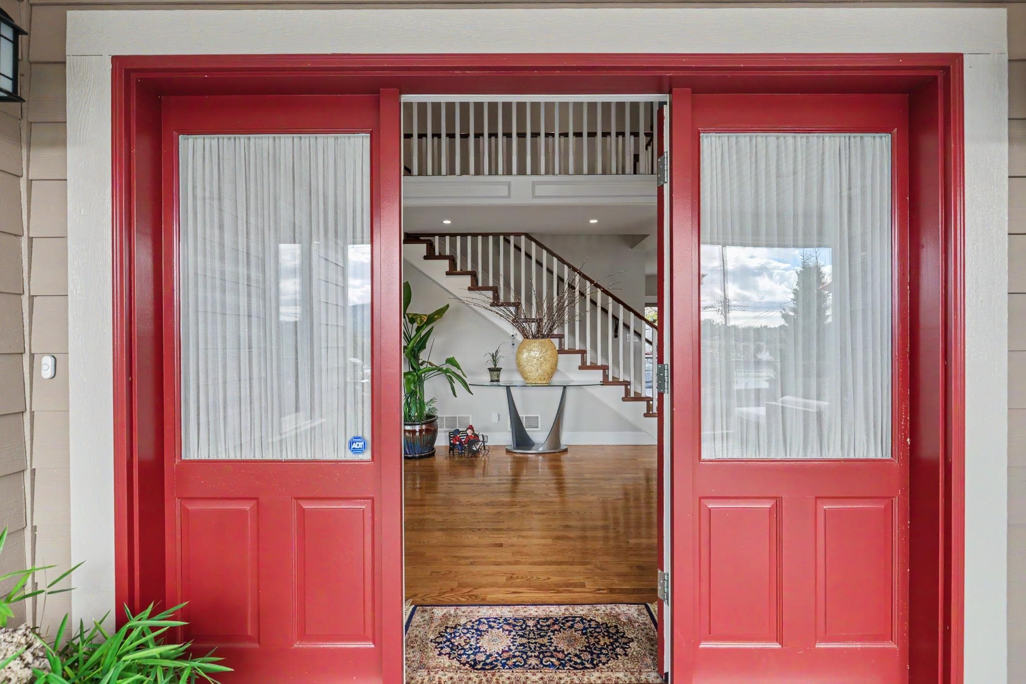 1123 Ioco Road, Port Moody, V3H 2W9 — photo 2