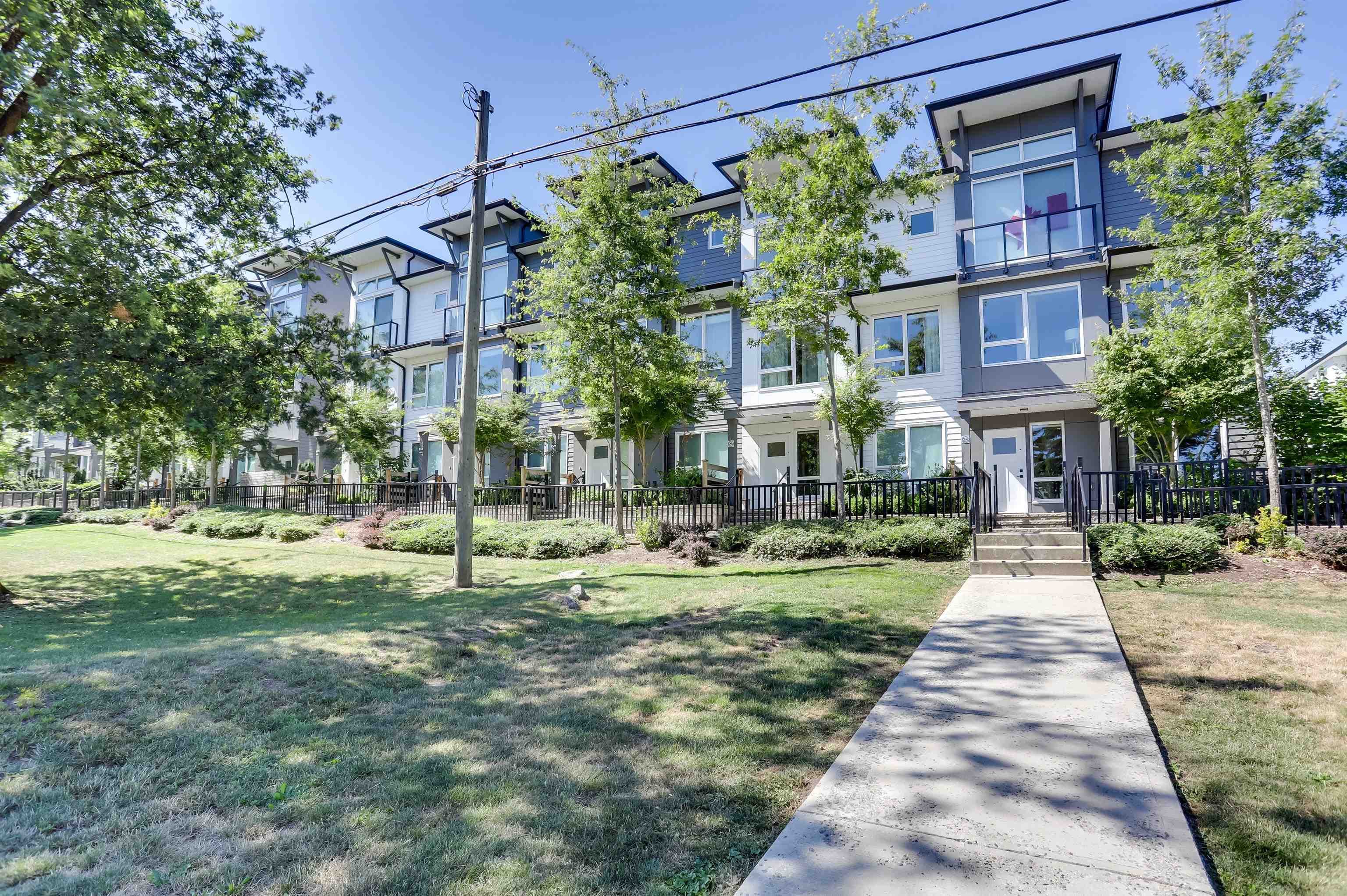26 - 15030 28 Avenue, Surrey, V4P 0H3 — photo 1