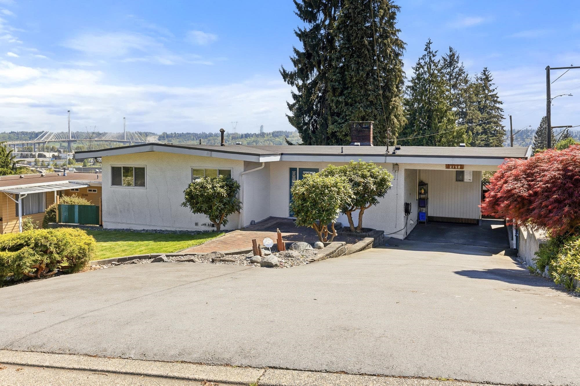2190 Hillside Avenue, Coquitlam, V3K 1L2 — photo 2