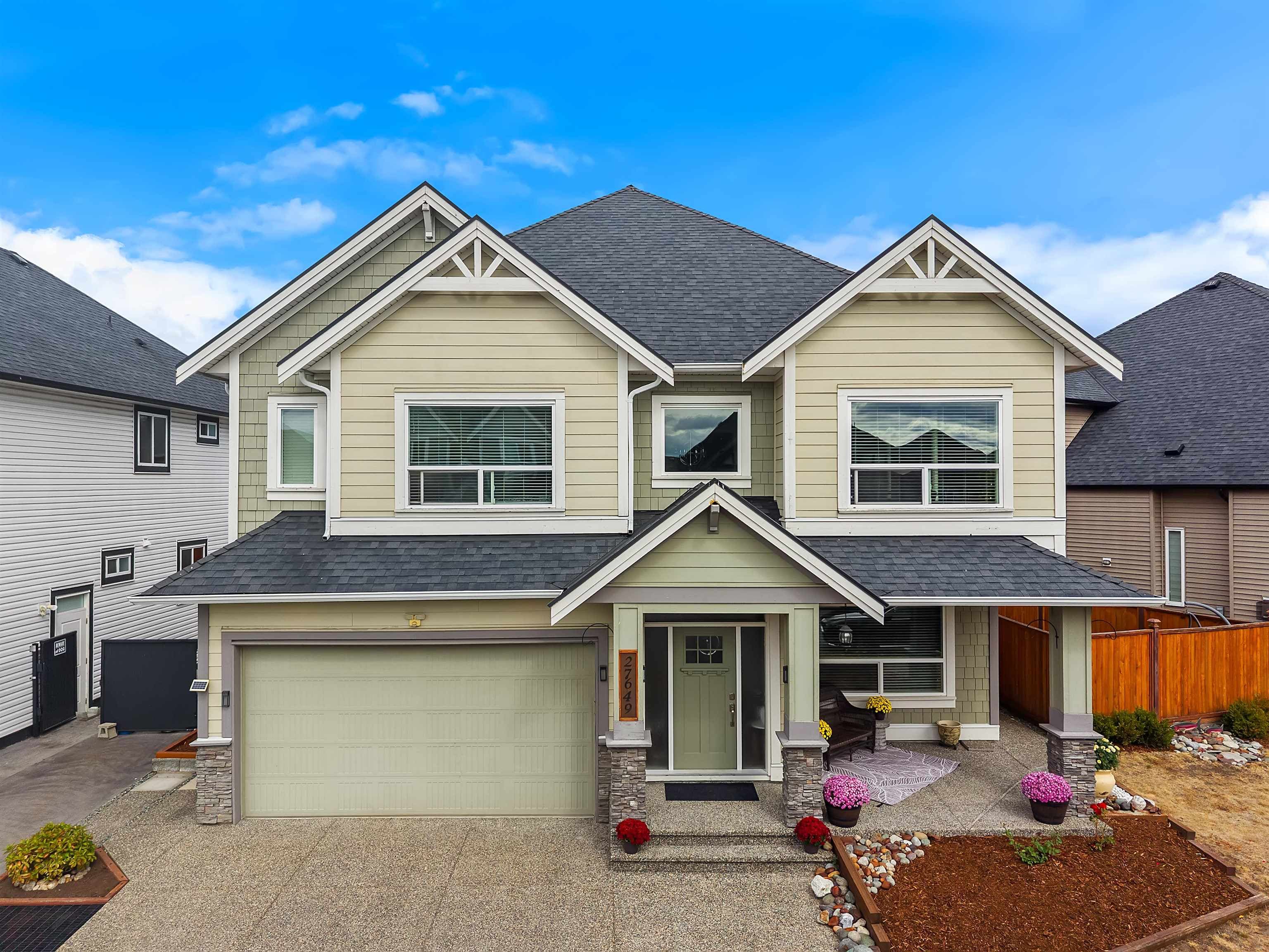 27649 Lundeberg Avenue, Abbotsford, V4X 0B8 — photo 1