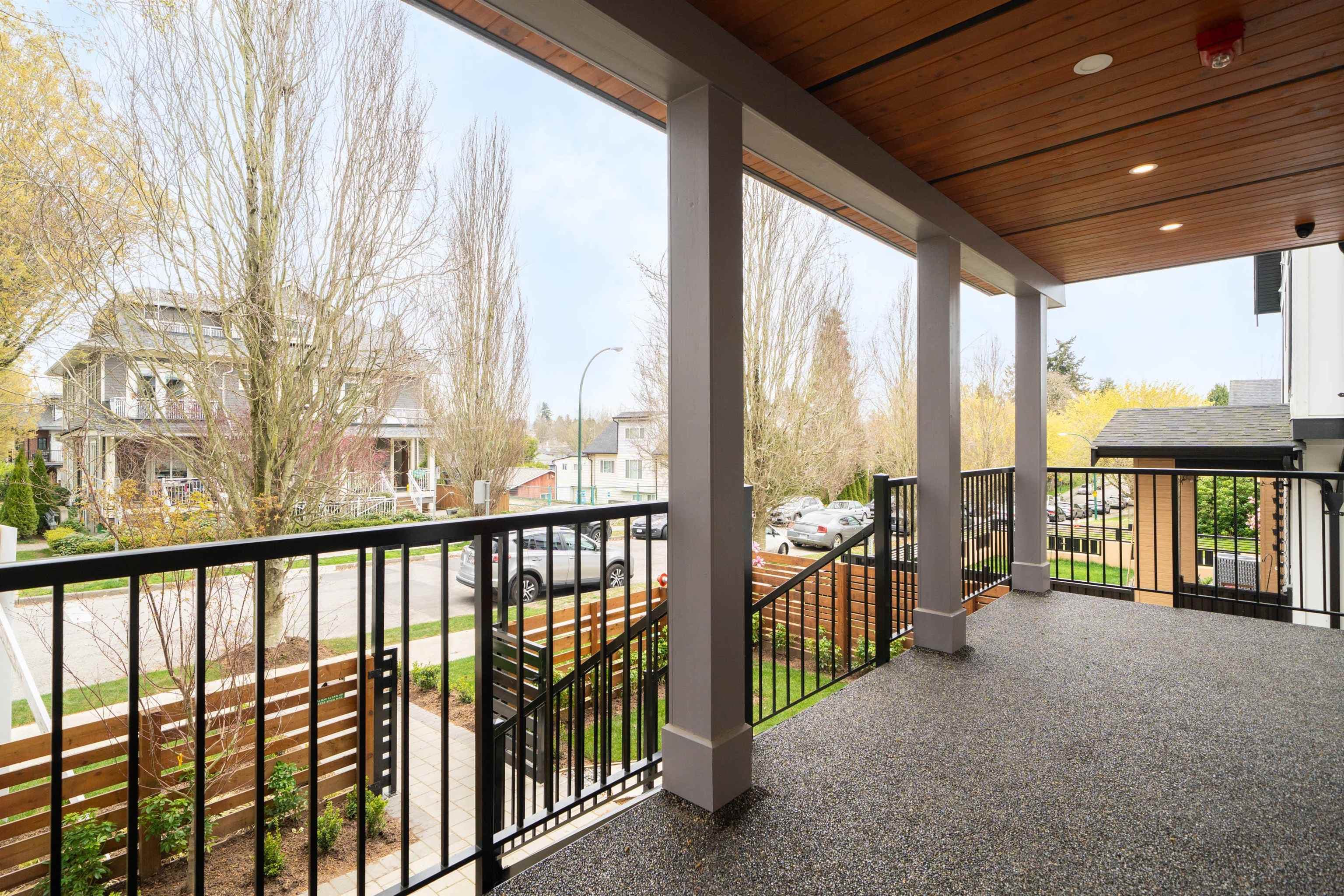2612 Horley Street, Vancouver, V5R 3L6 — photo 2